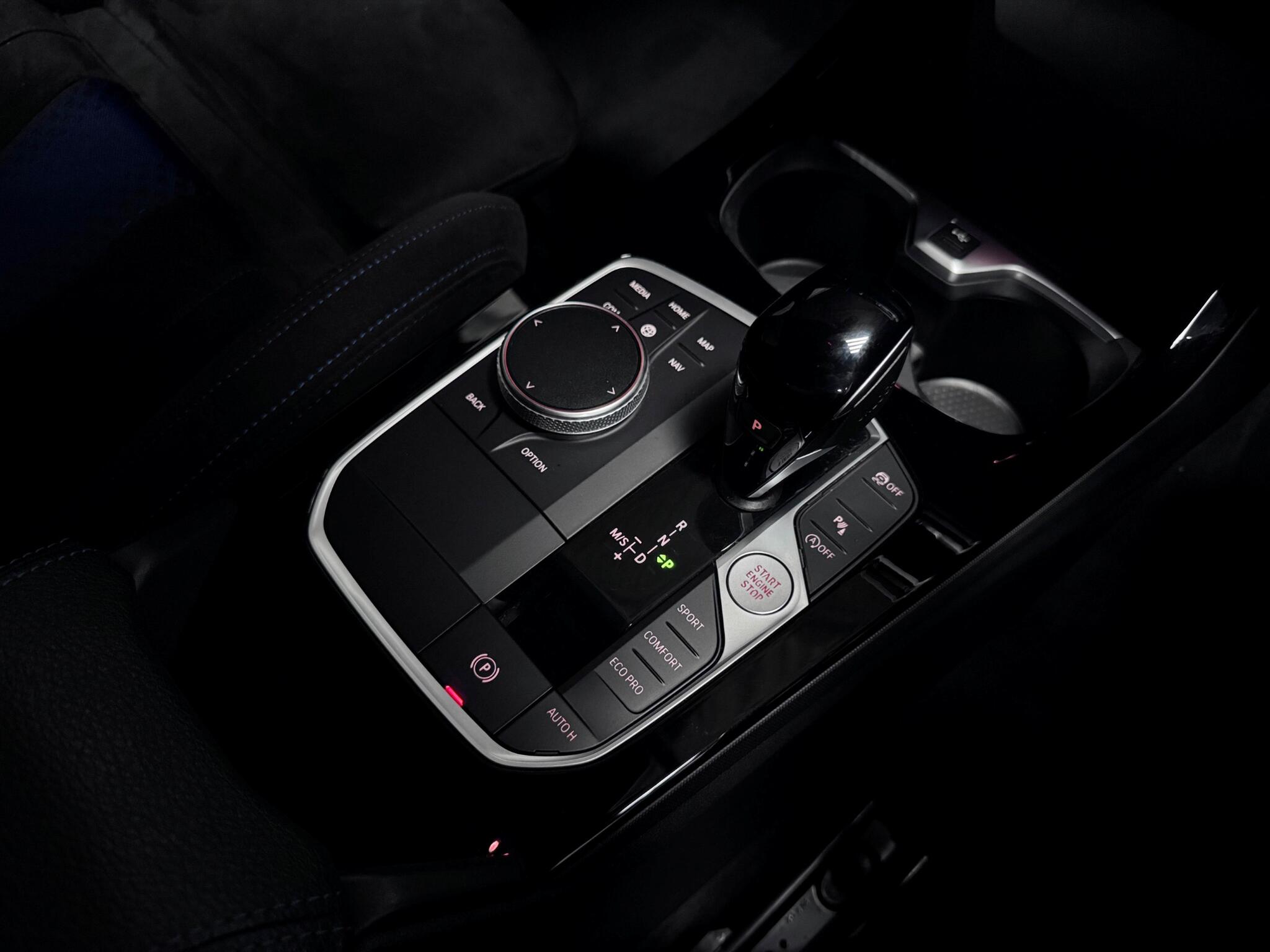 BMW 1 Series view 34