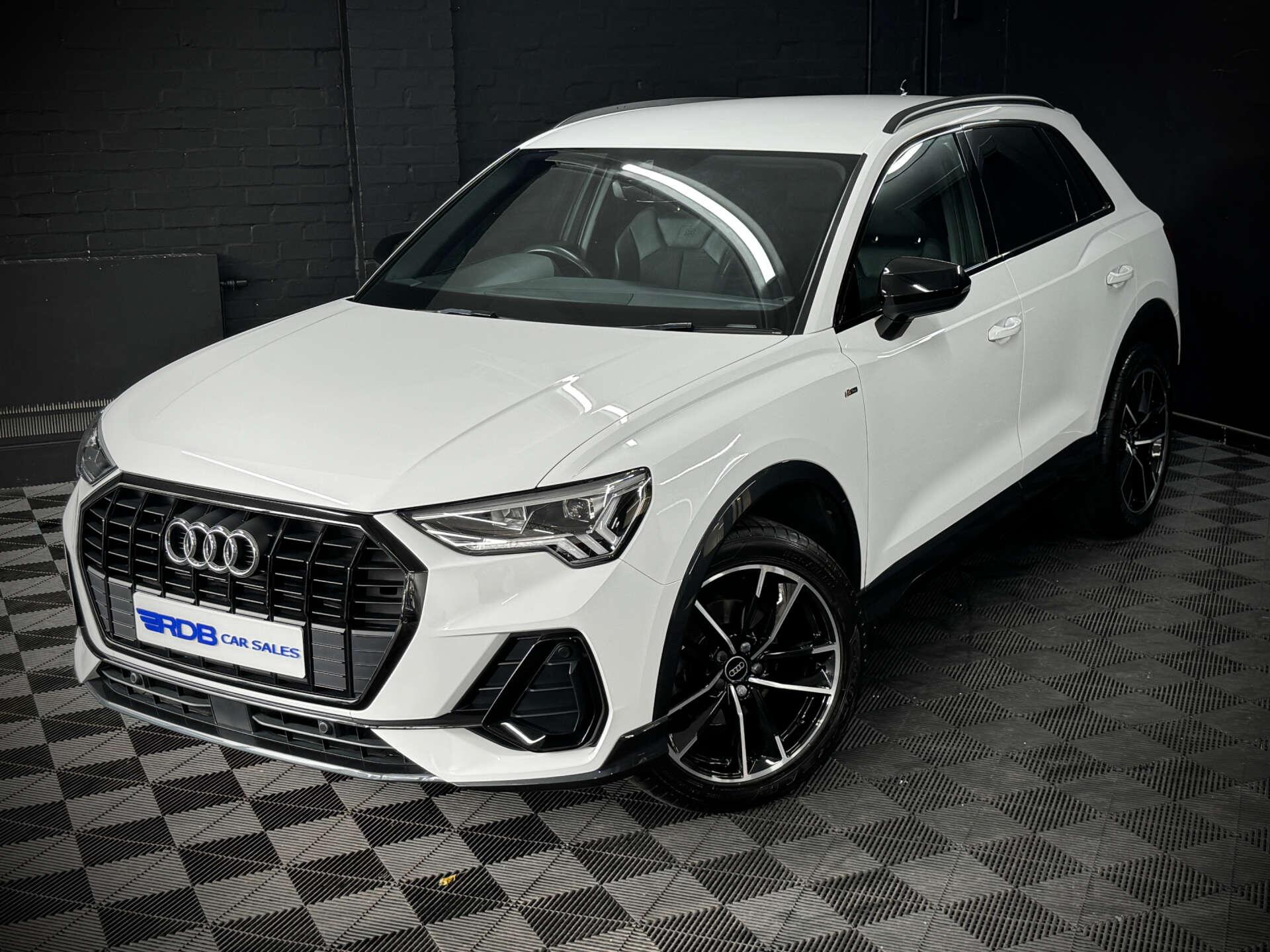 Audi Q3 view 2