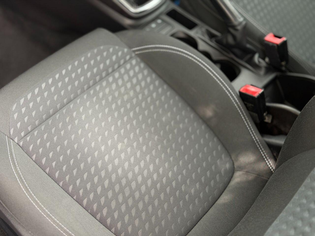 Ford Fiesta view 109