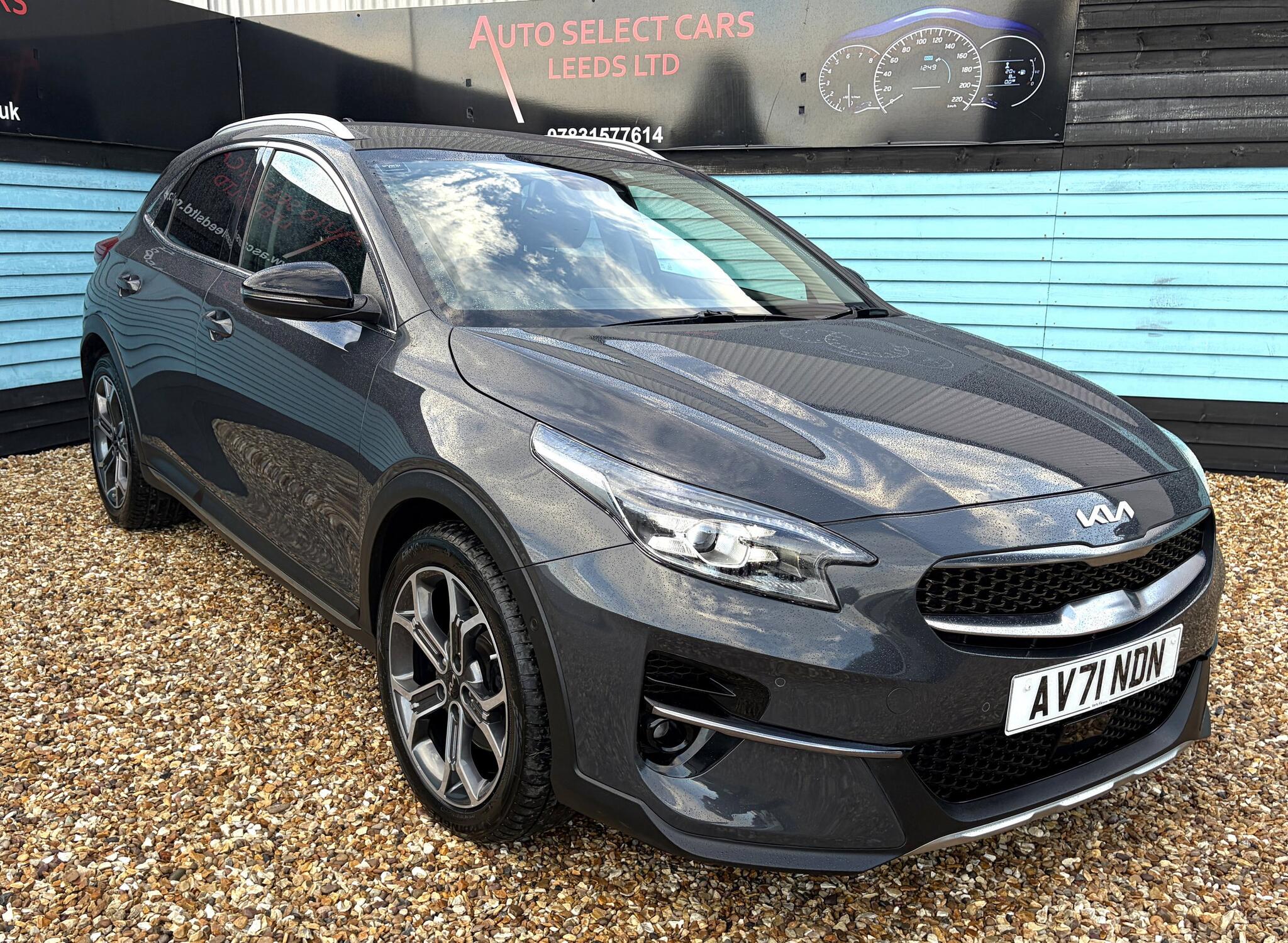 2022 Kia Xceed in Grey for sale