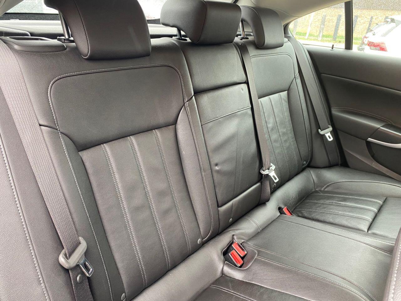 Vauxhall Insignia view 23
