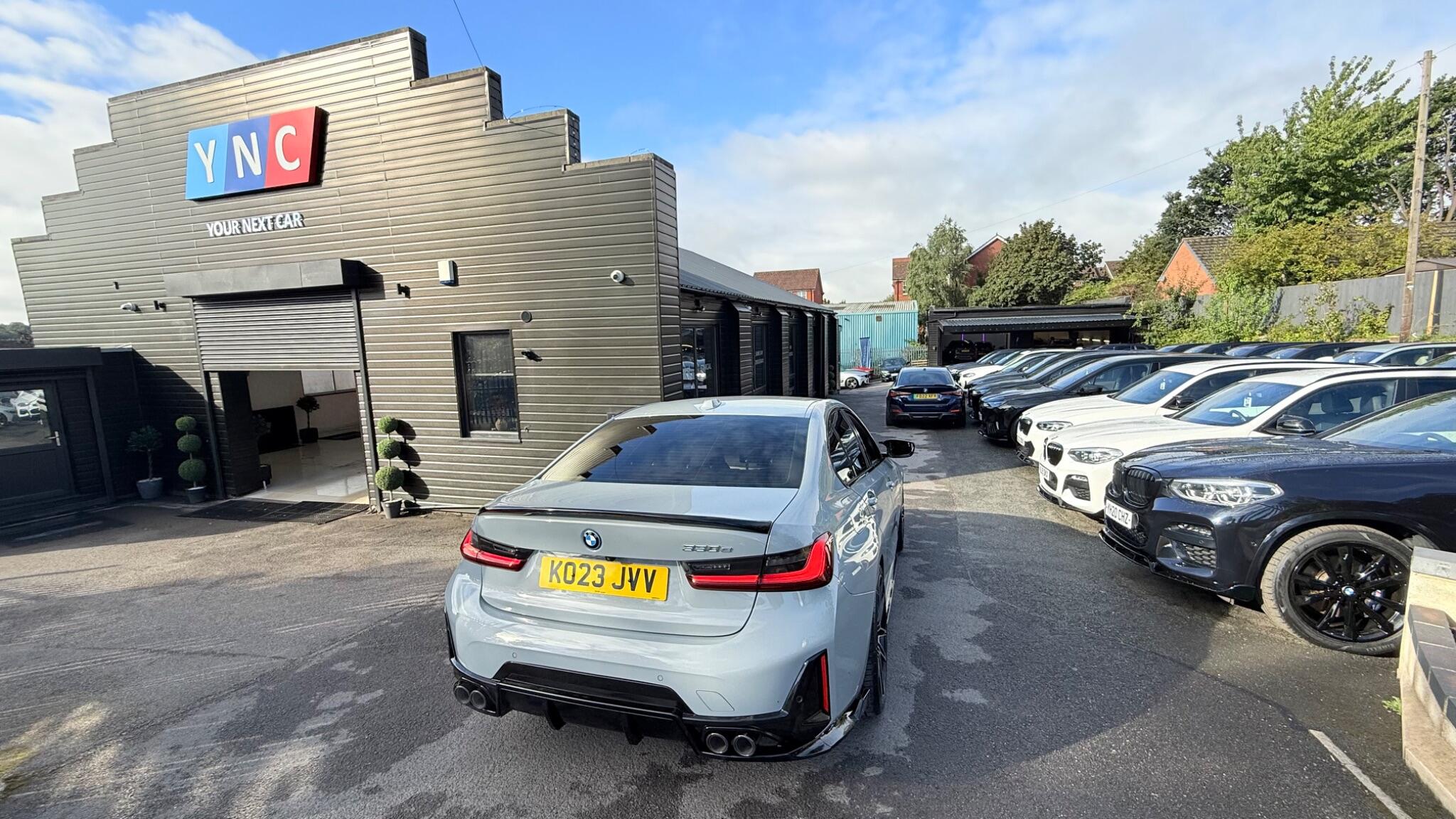 BMW 3 Series view 2