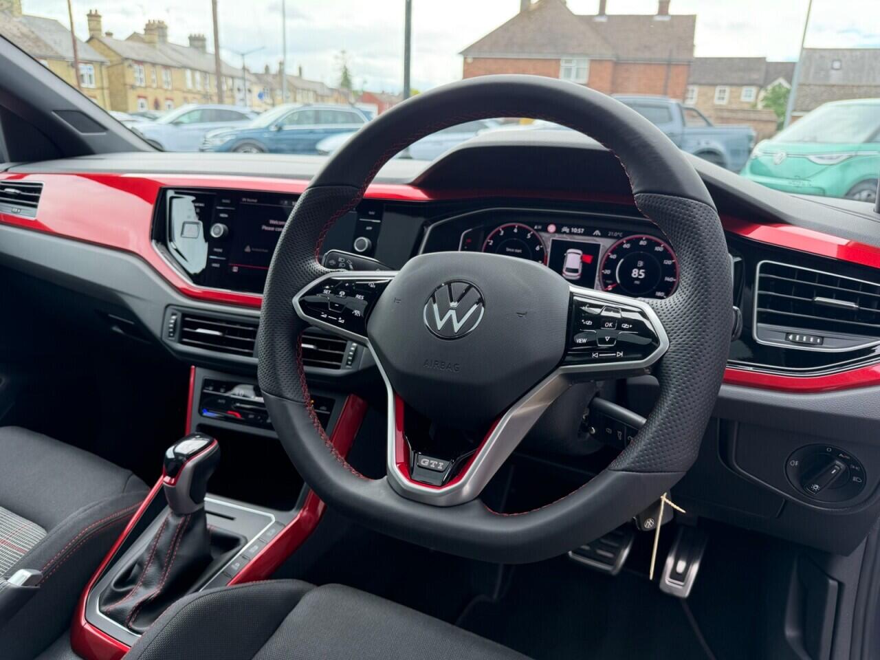 Volkswagen Polo view 27