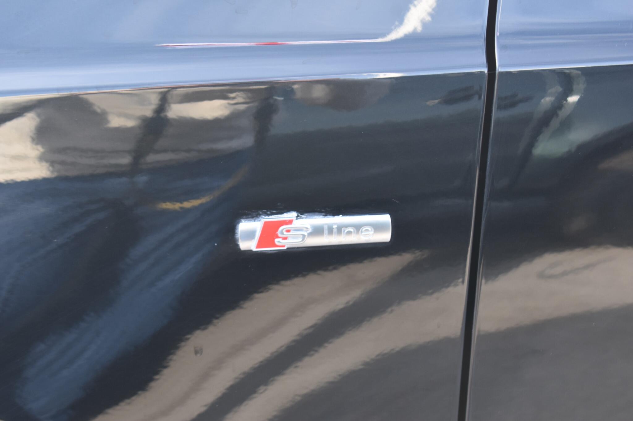 Q3 - 2.0 TDI S line Euro 6 (s/s) 5dr - Image 25