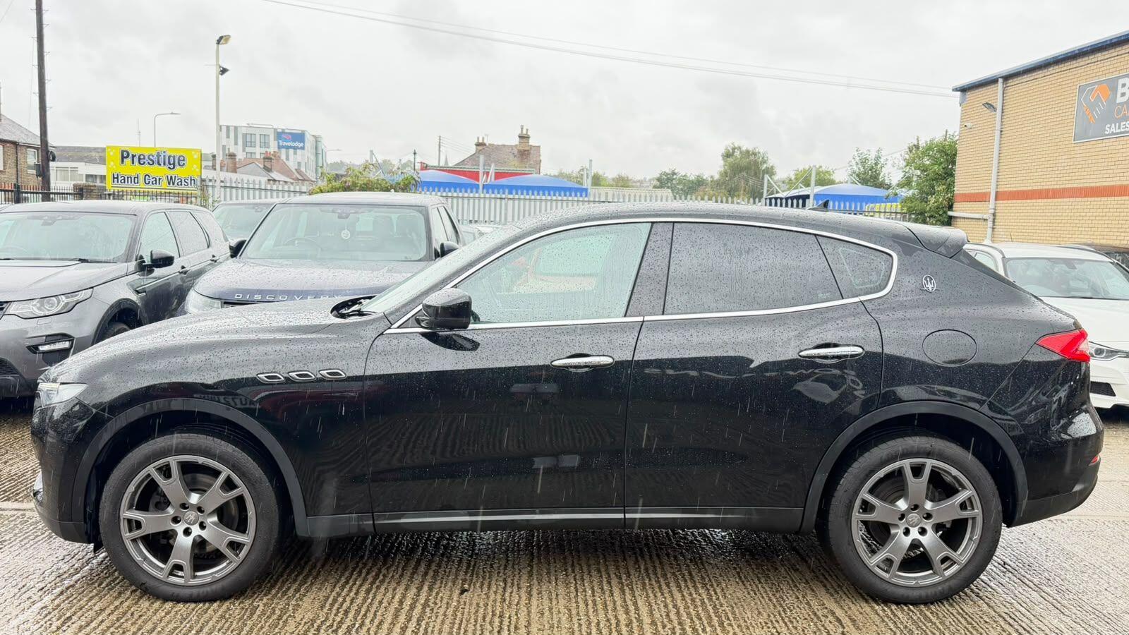 Maserati Levante view 6