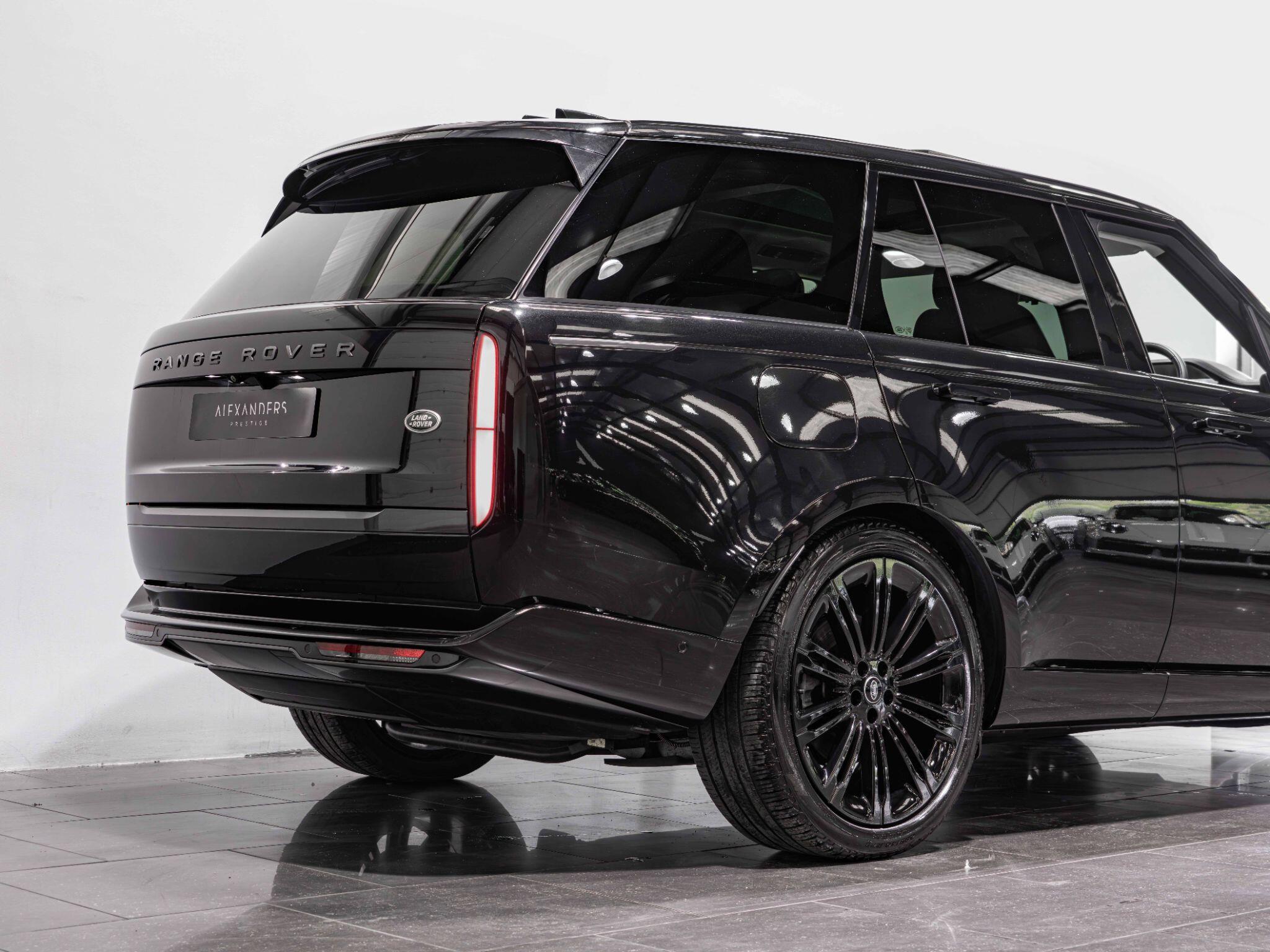Land Rover Range Rover view 13