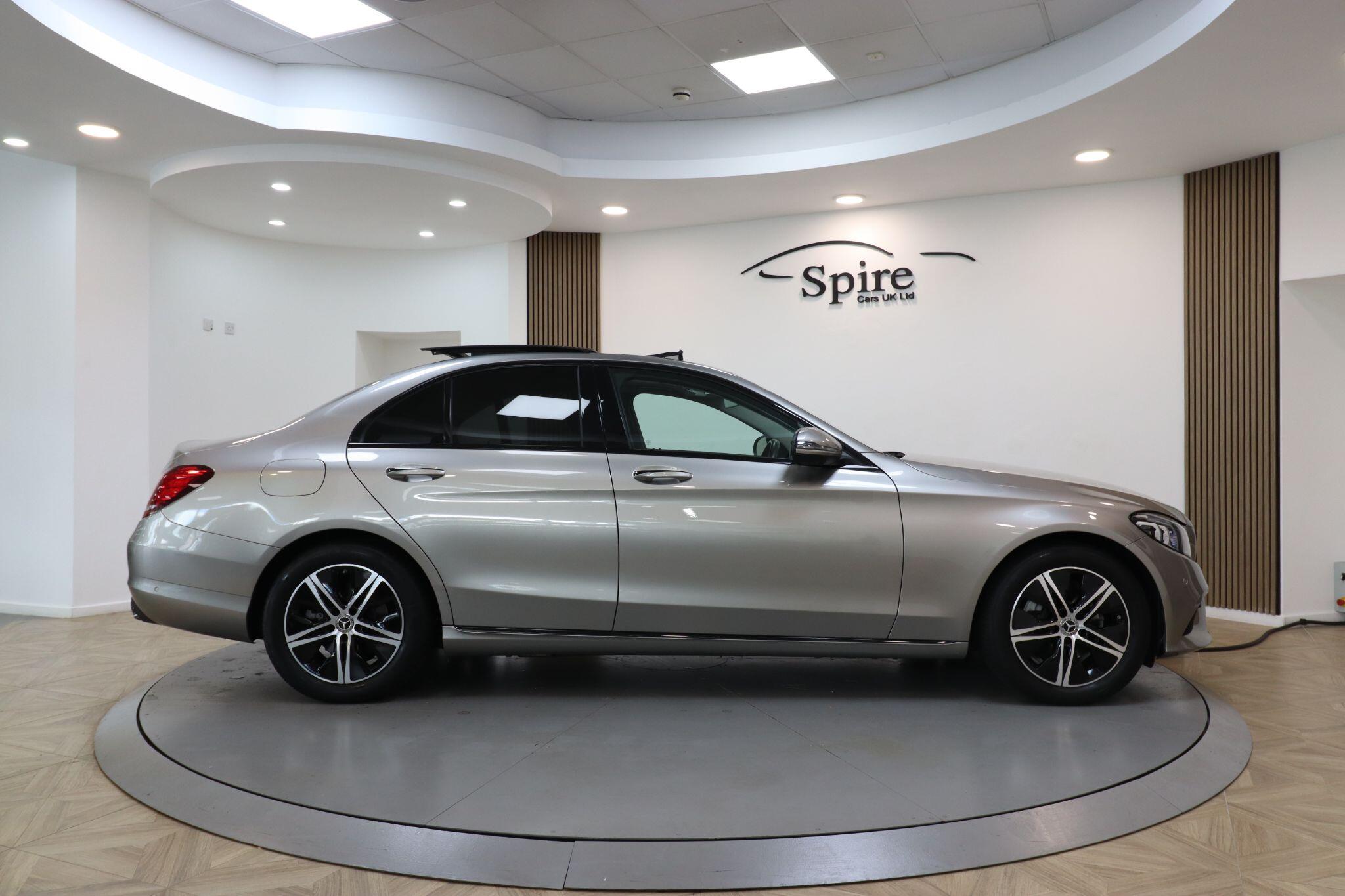 Mercedes-Benz C Class view 5