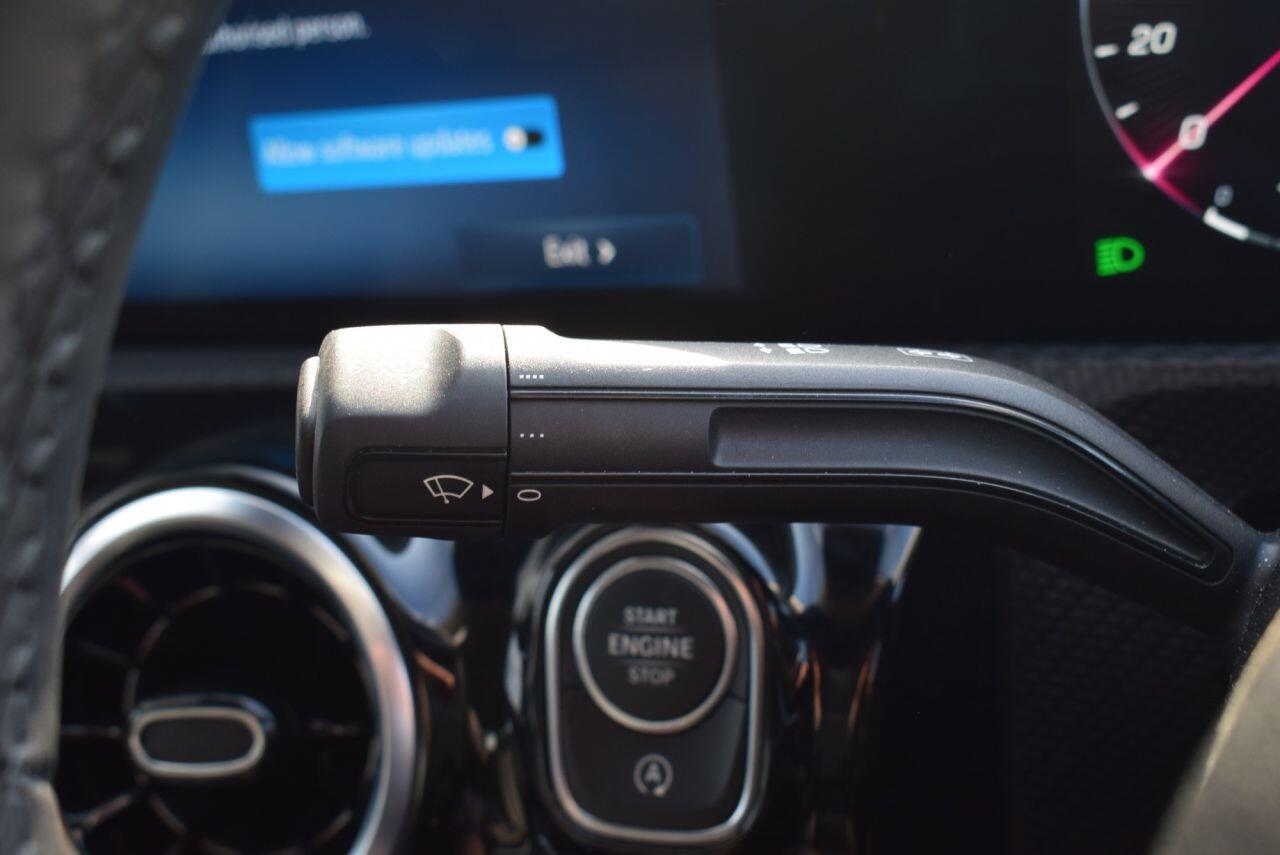 Mercedes-Benz Cla view 27