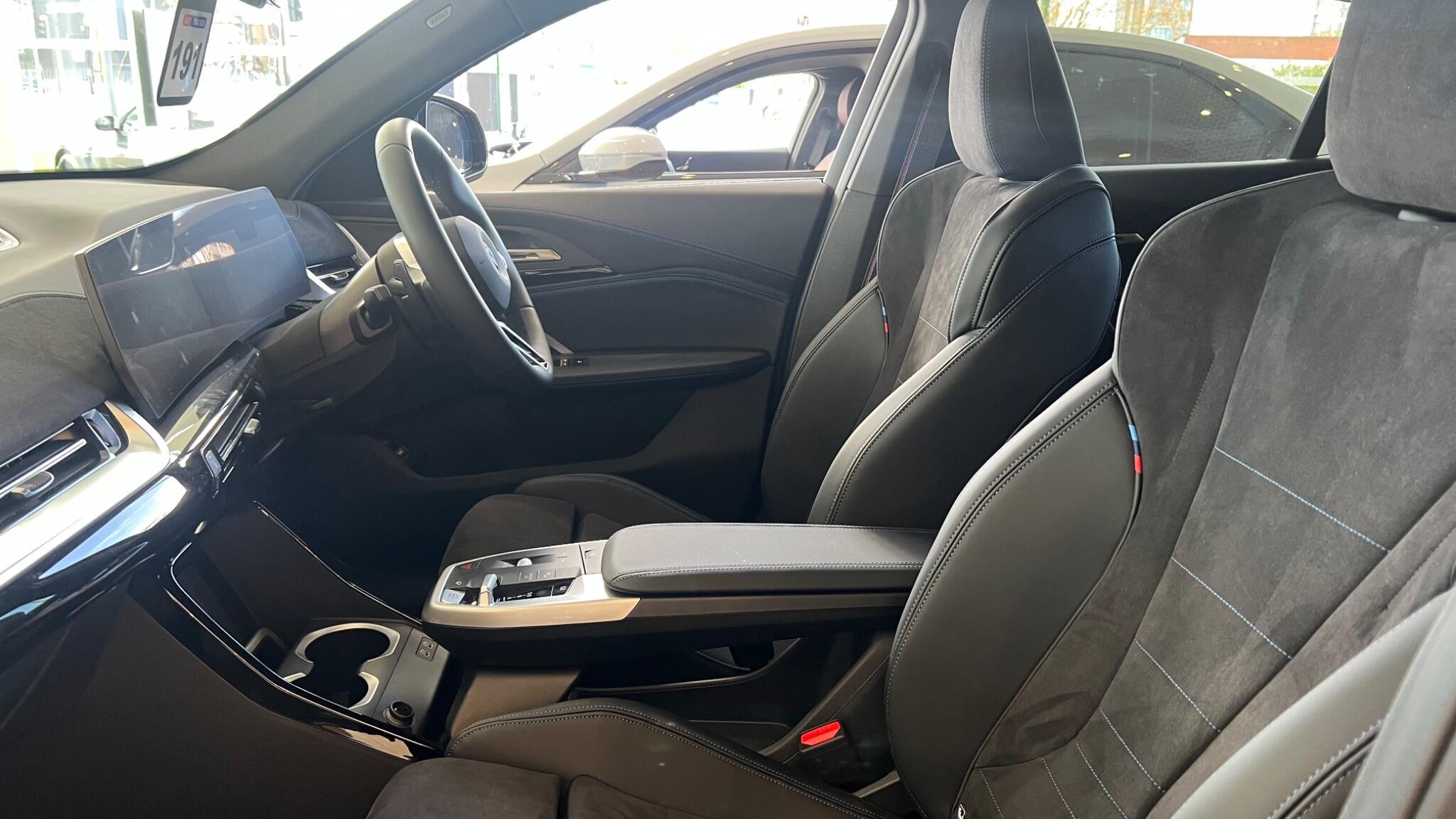 BMW X2 view 29