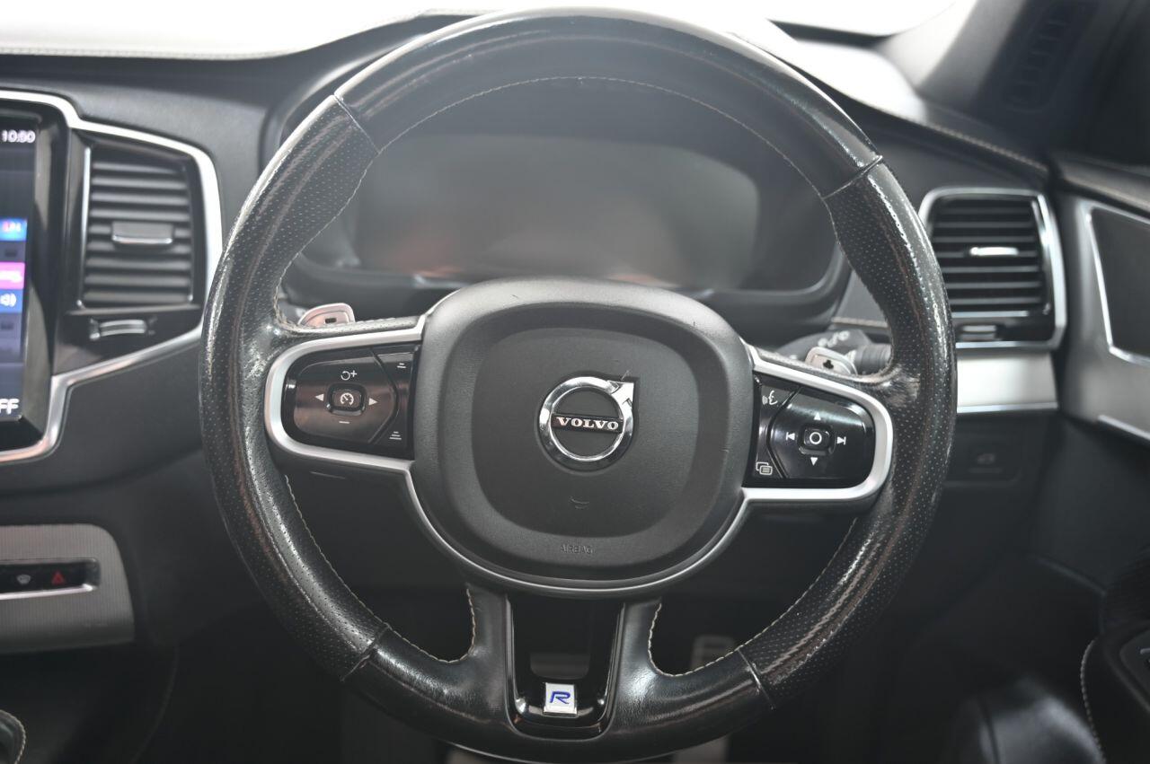 Volvo XC90 view 21