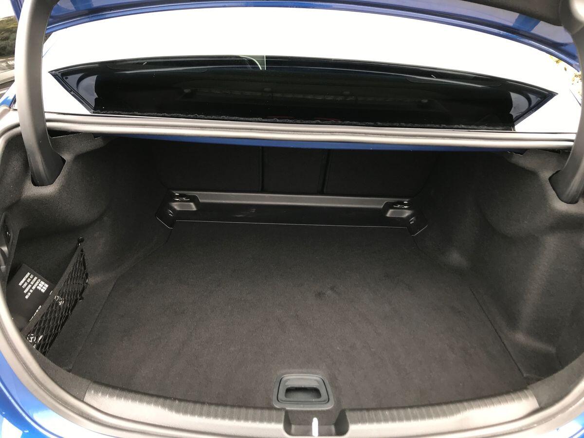 Mercedes-Benz C-Class view 8
