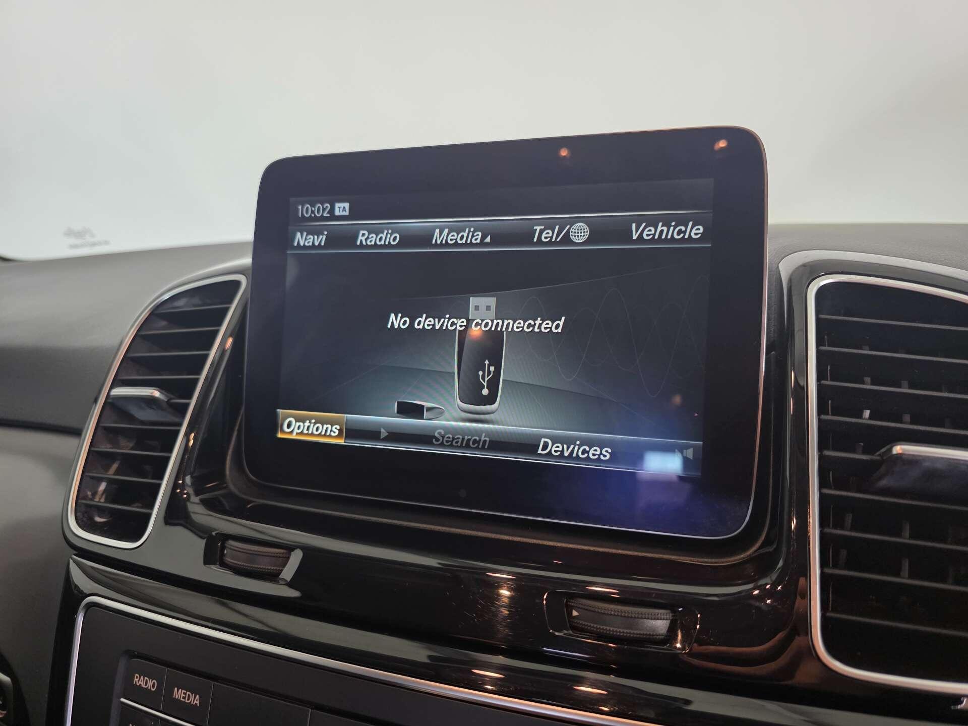 Mercedes-Benz Gle view 28