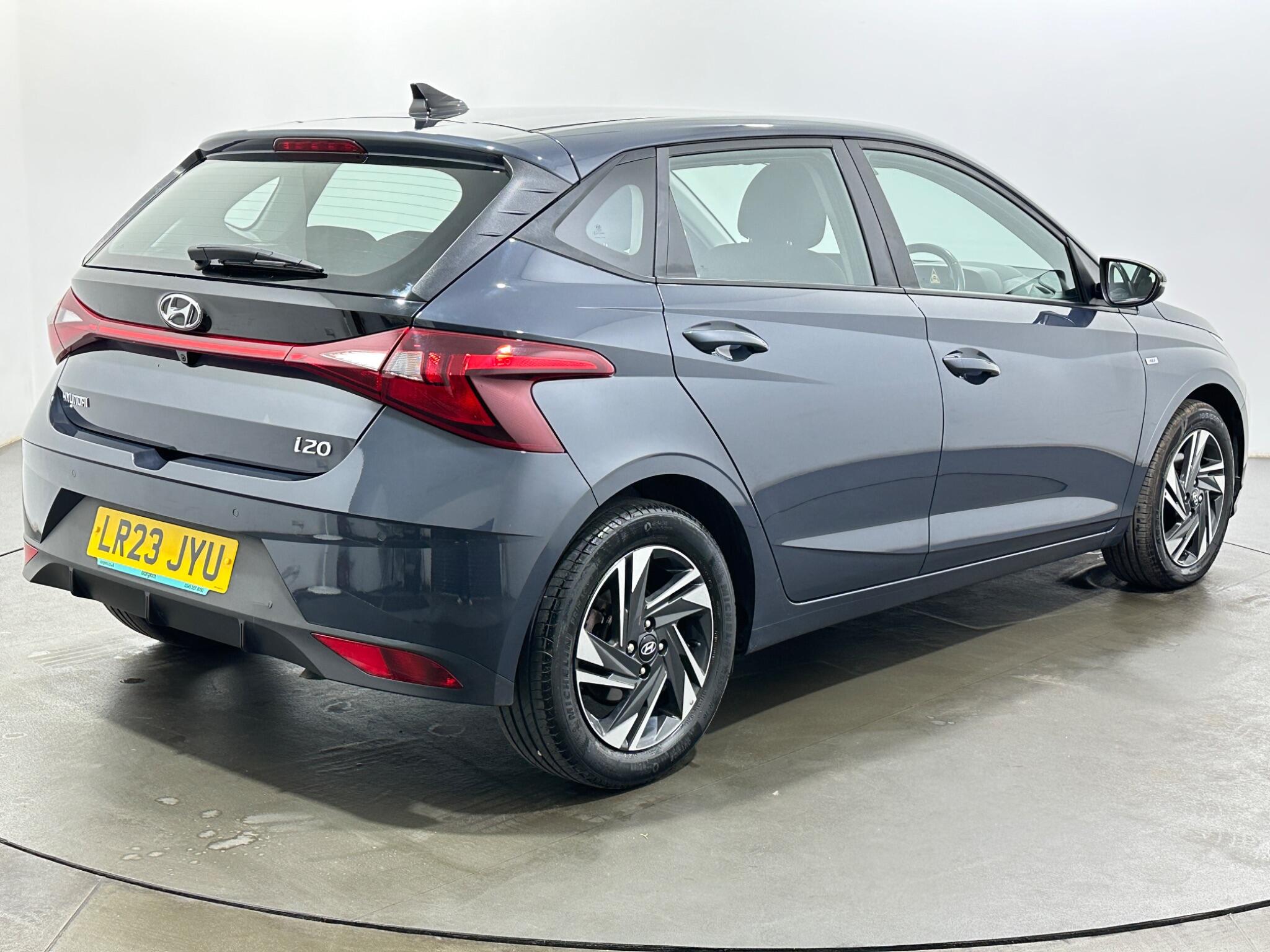 Hyundai I20 view 8