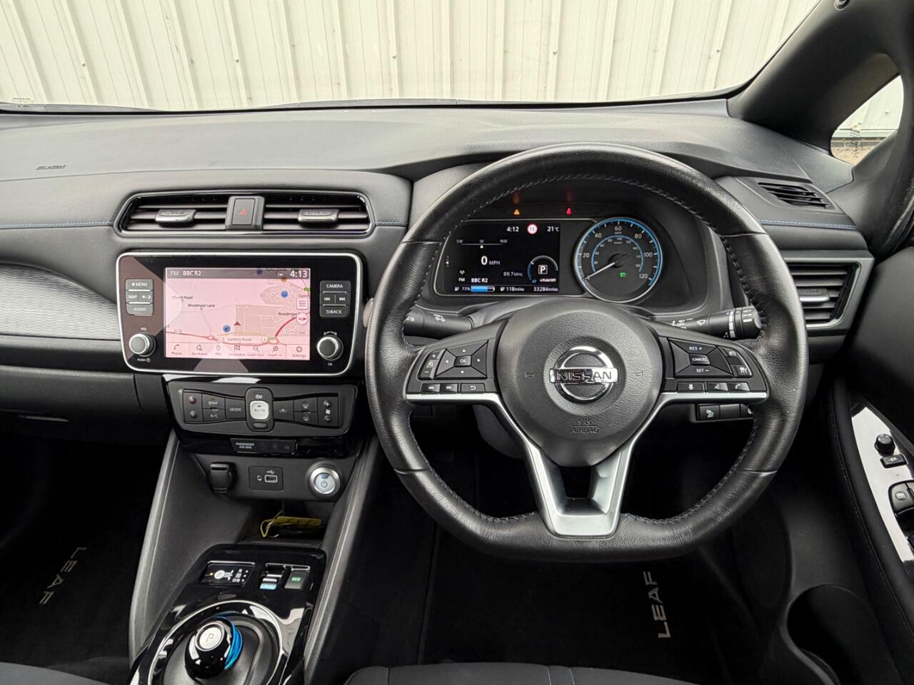 Nissan Leaf view 20