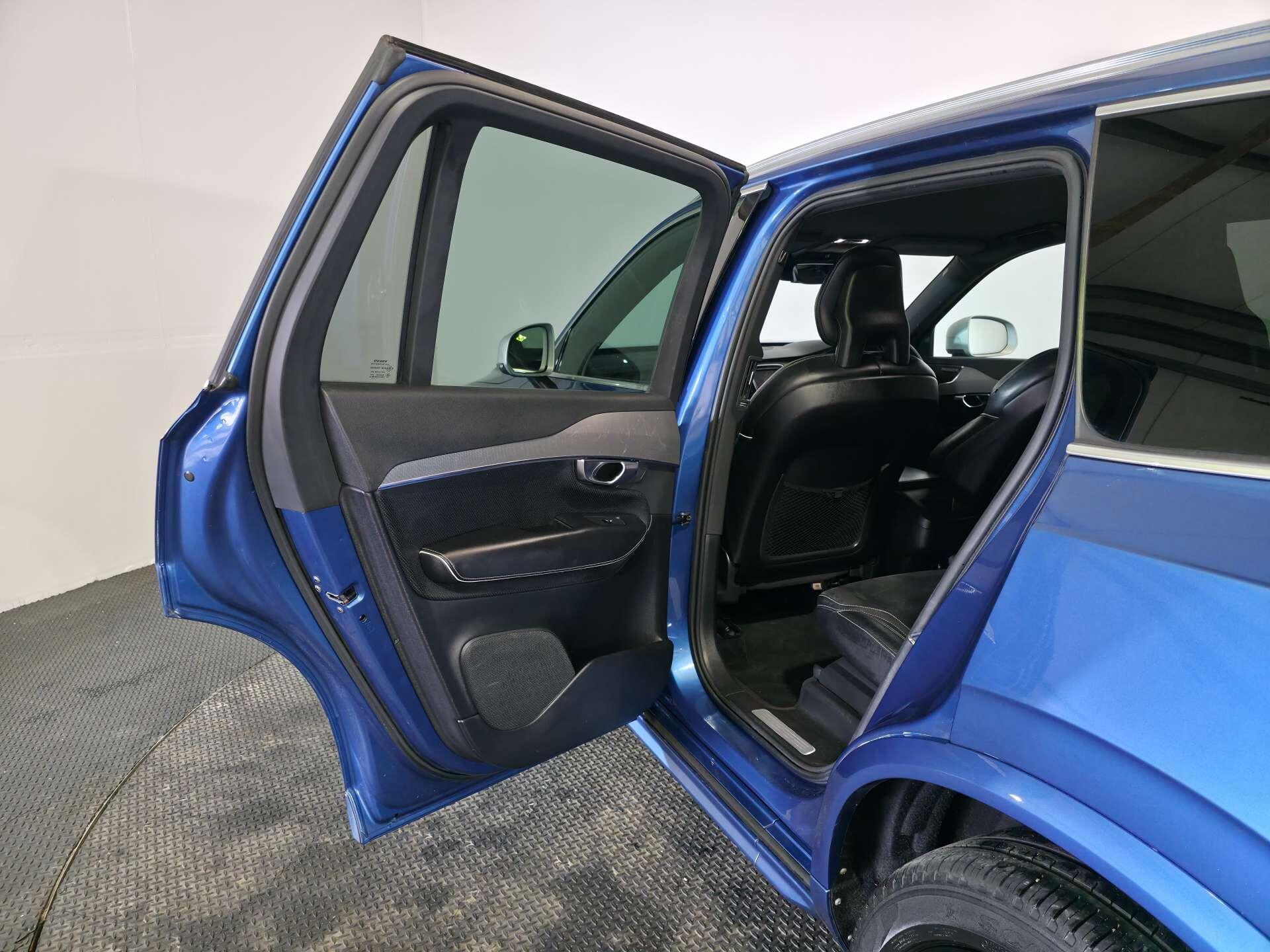 Volvo XC90 view 71