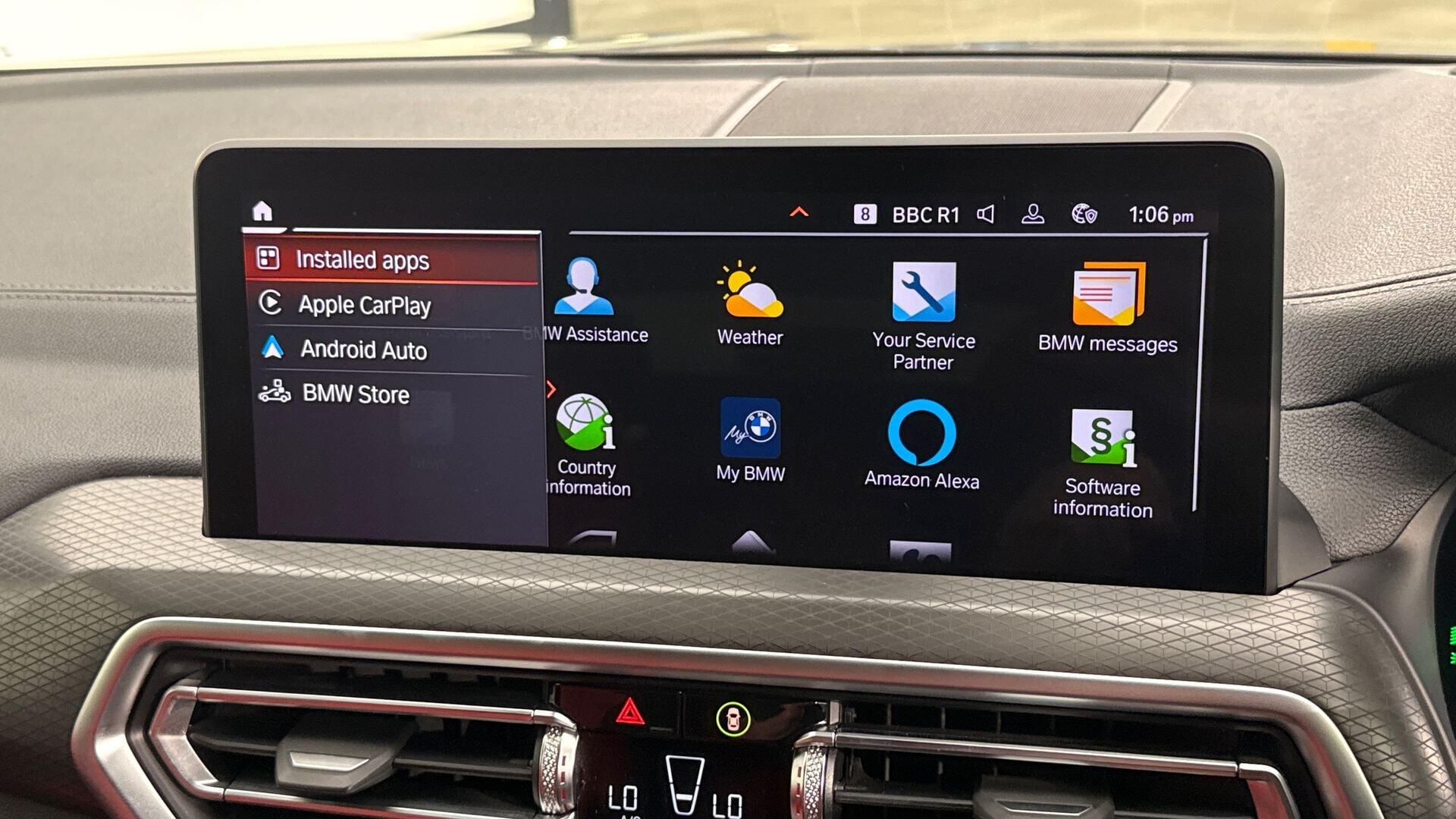 BMW X4 view 27