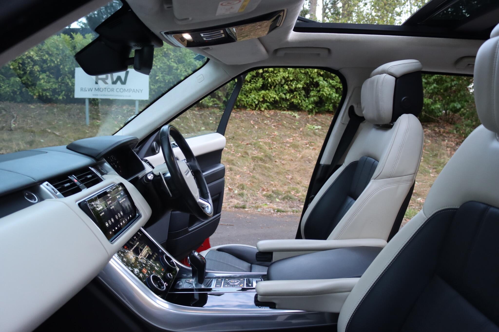 Land Rover Range Rover Sport view 42