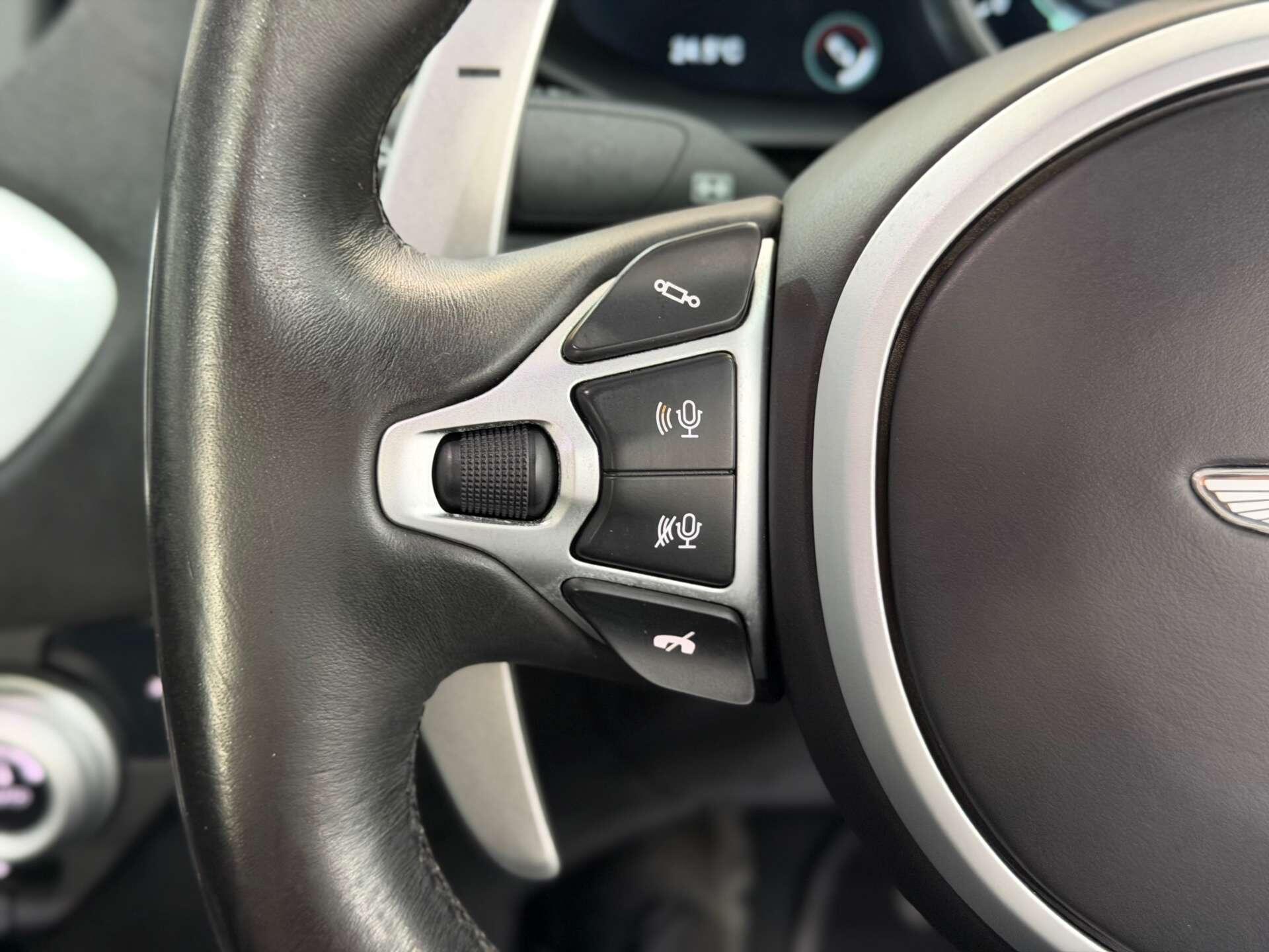 Aston Martin Vantage view 28