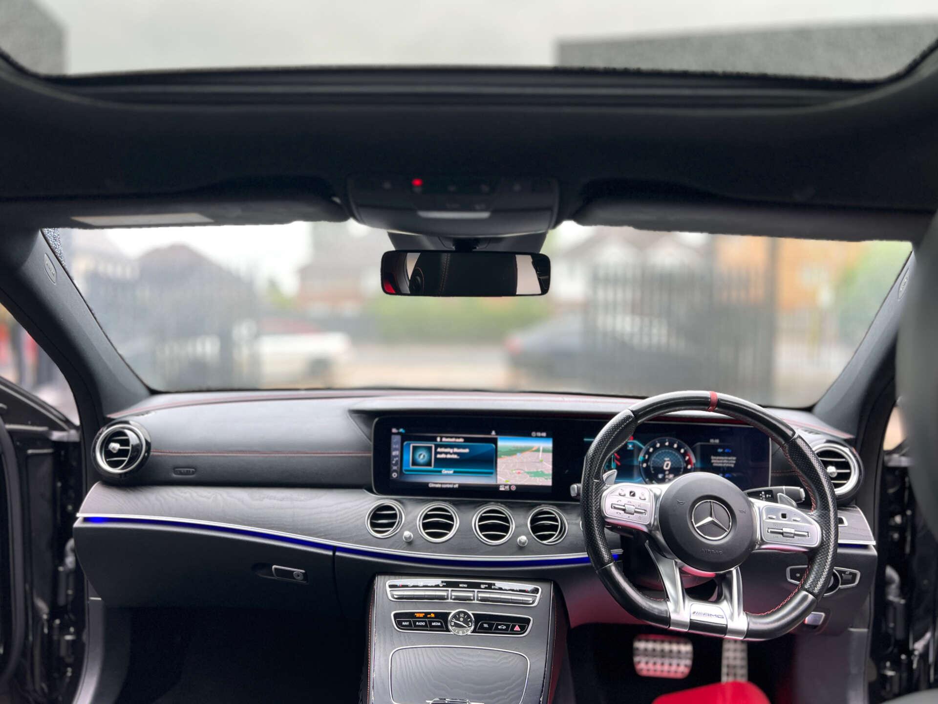 Mercedes-Benz E Class view 14