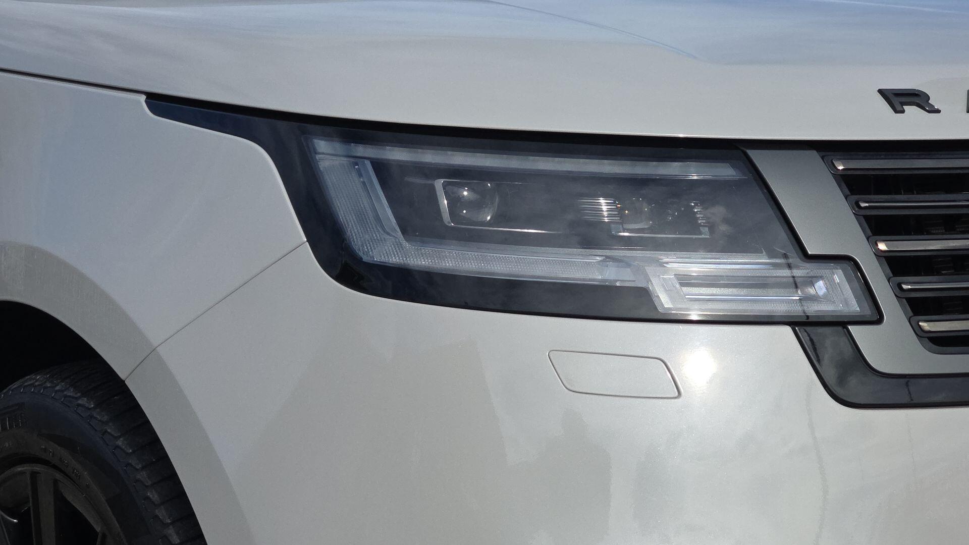 Land Rover Range Rover view 17