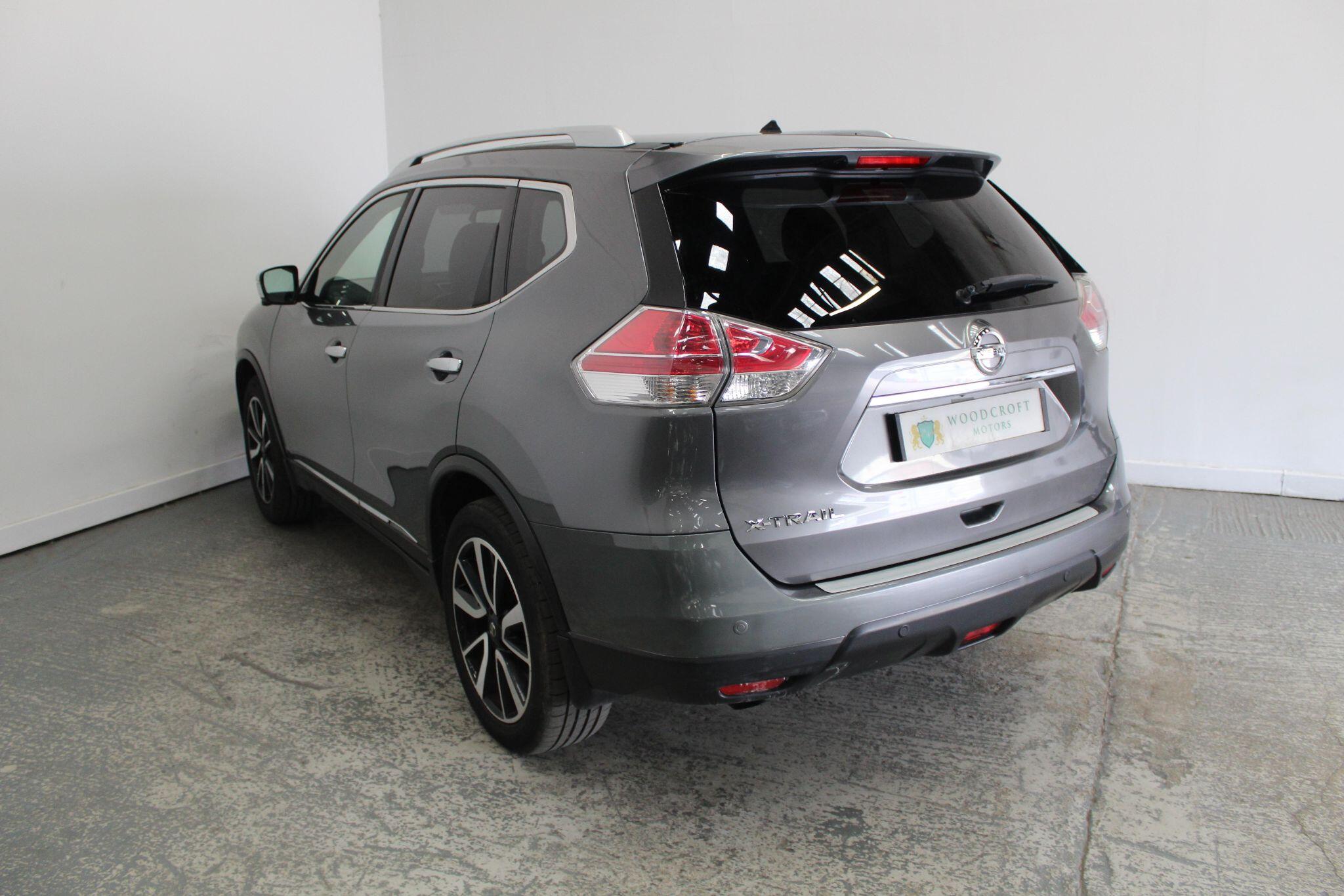 Nissan X-Trail view 7