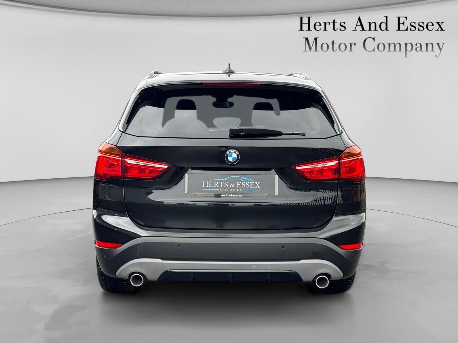 BMW X1 view 6