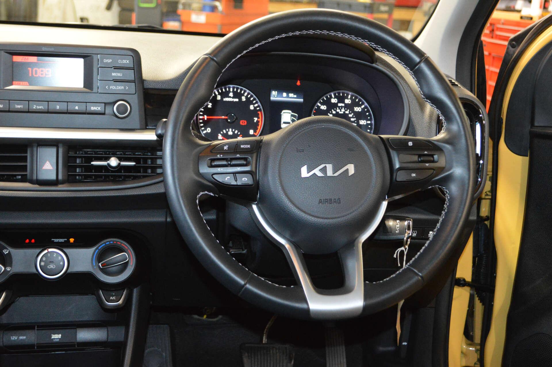 Kia Picanto view 13