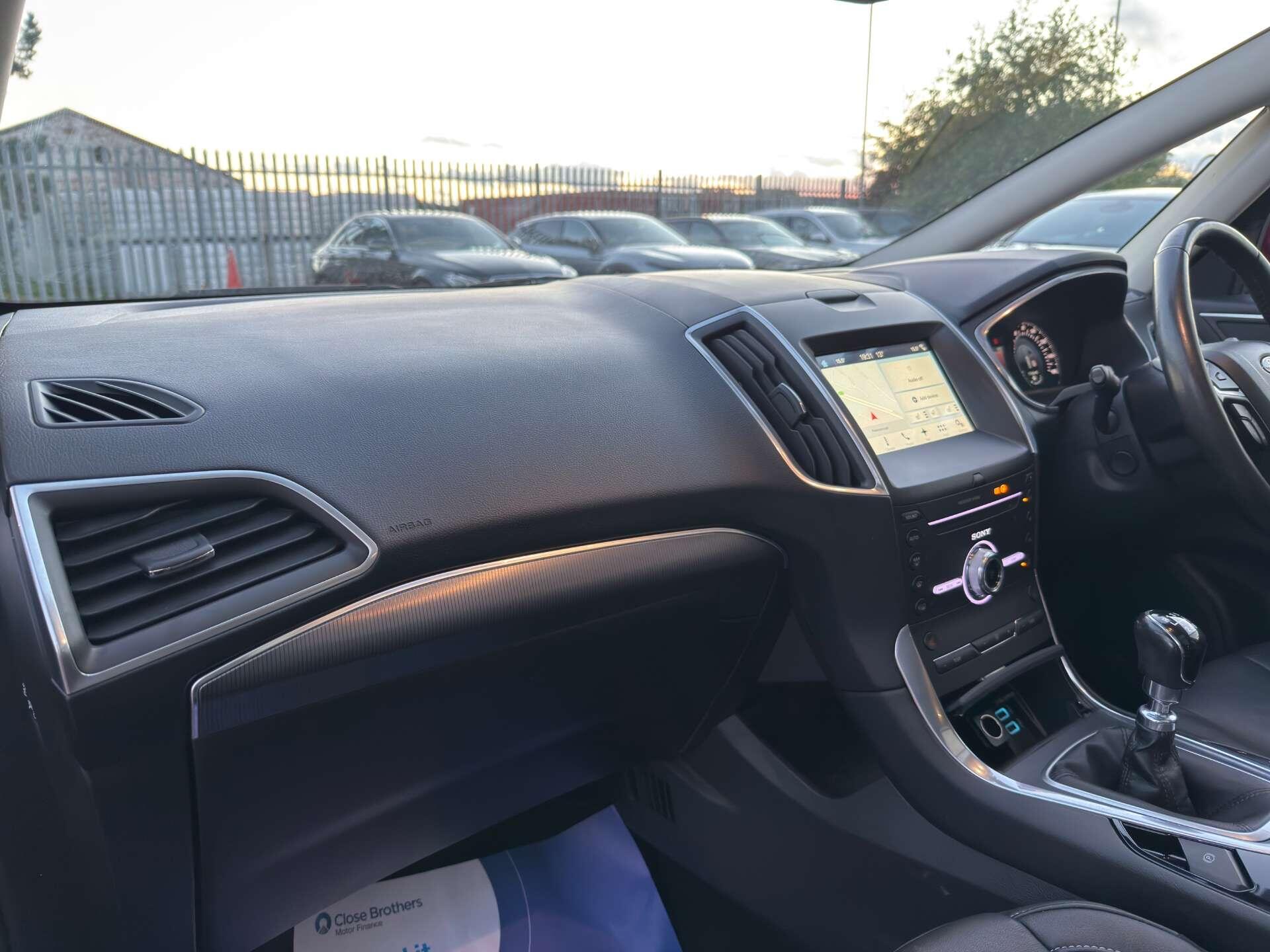 Ford S-Max view 64