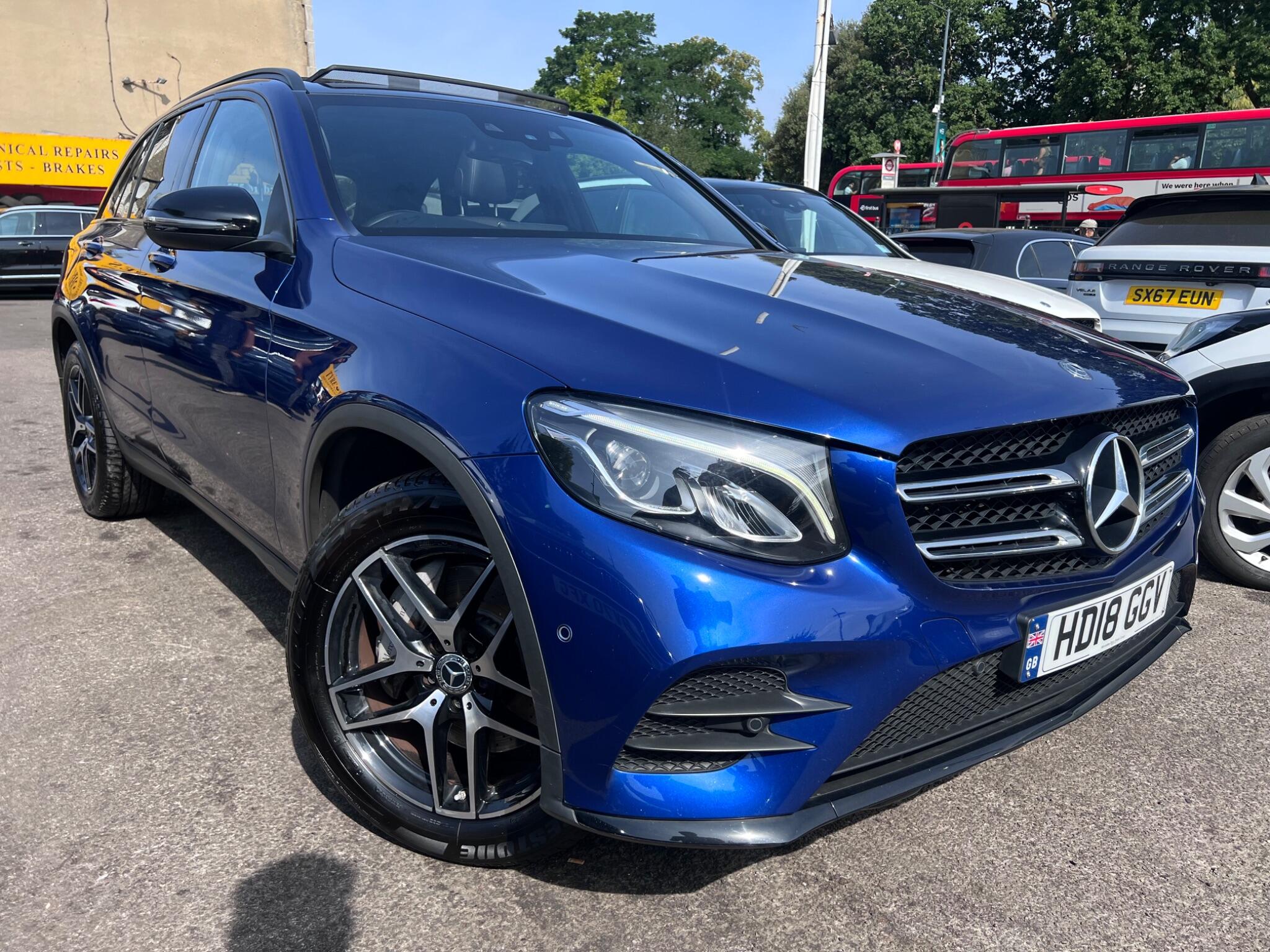 Mercedes-Benz GLC view 4