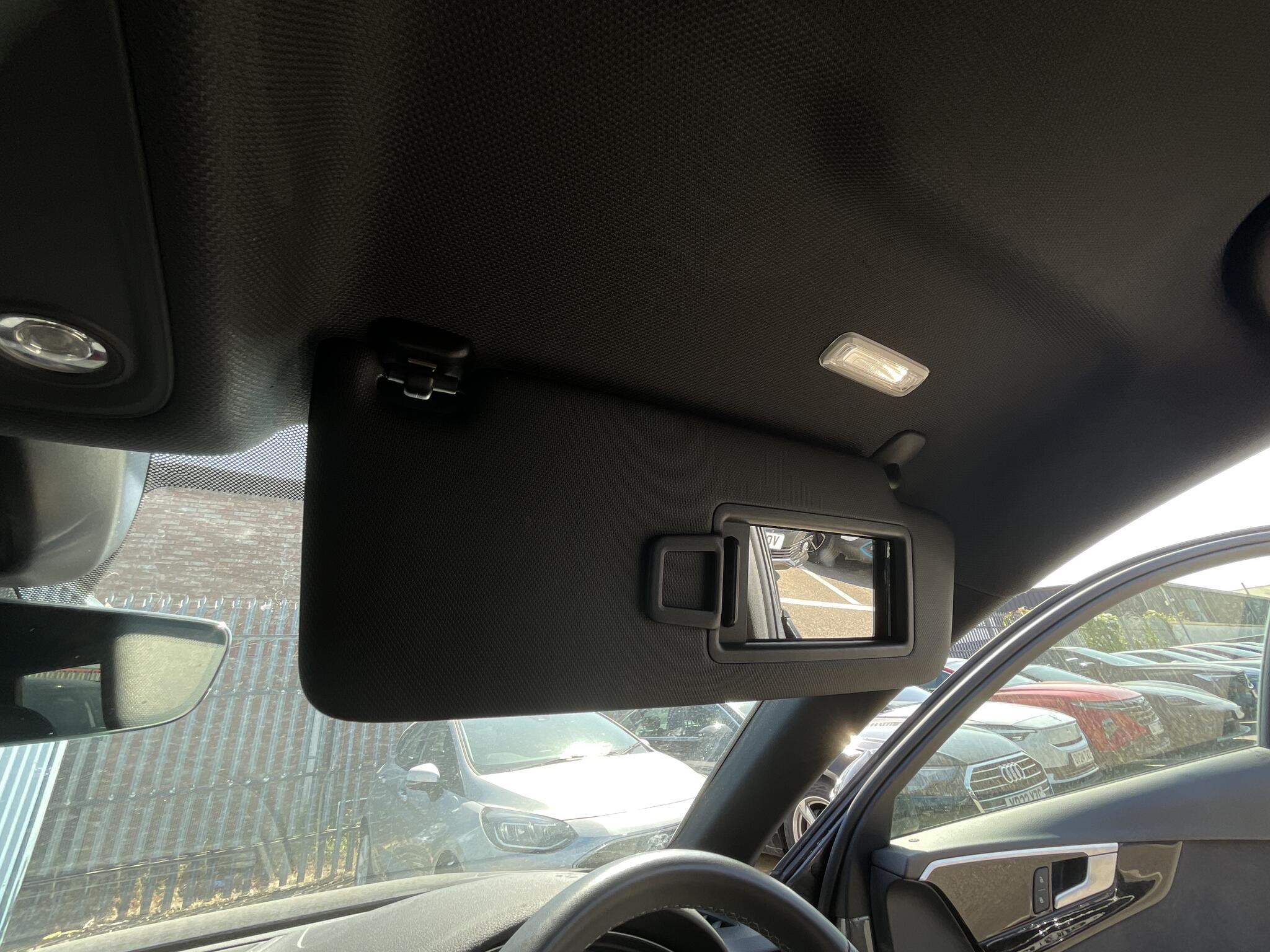 Audi A4 Avant view 29