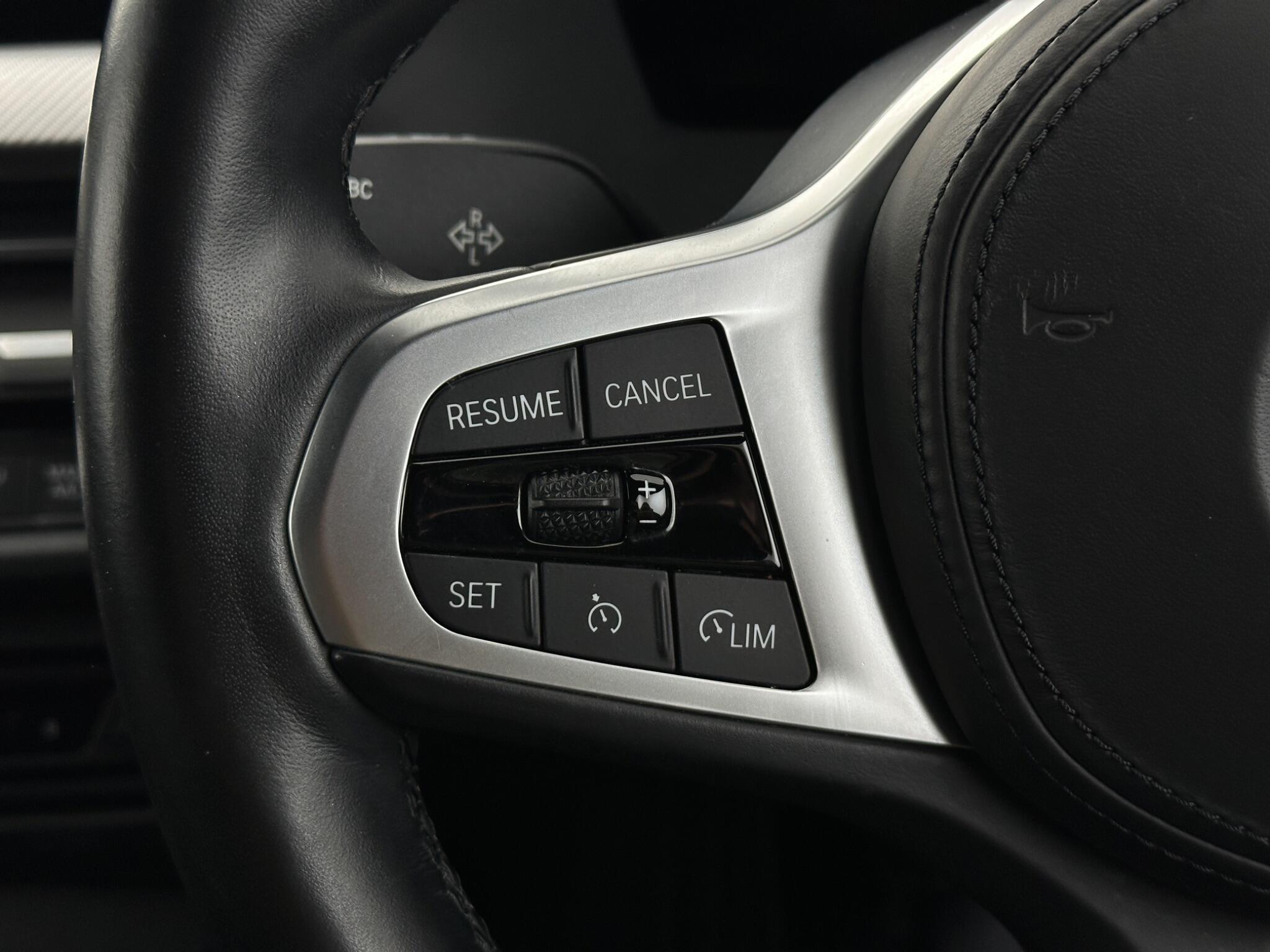 BMW 1 Series view 15