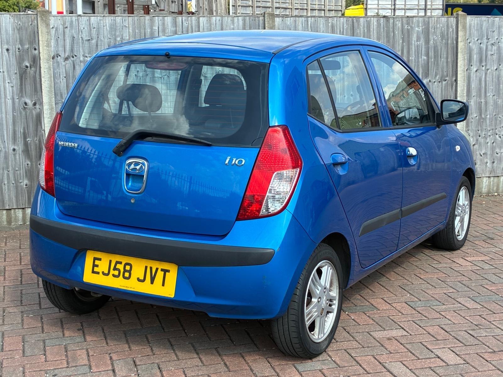 Hyundai i10 view 5