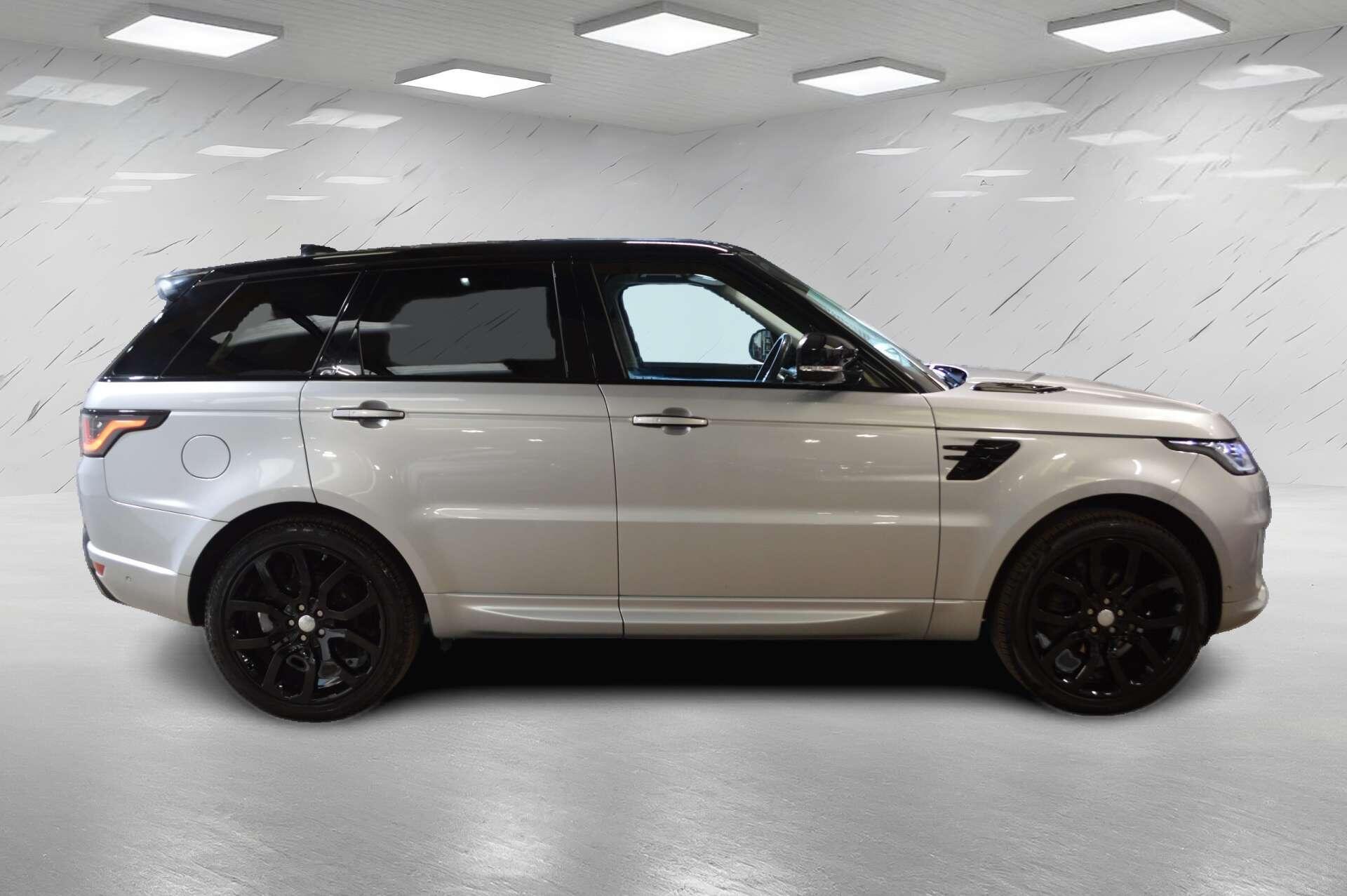 Land Rover Range Rover Sport view 5