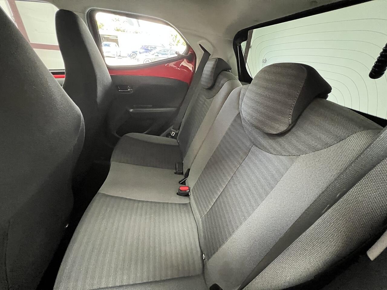 Toyota Aygo view 16