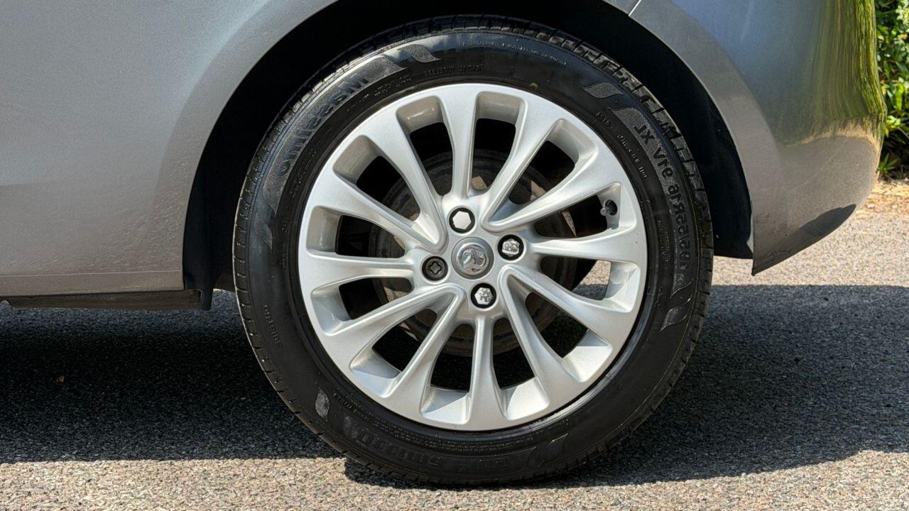 Vauxhall Corsa view 32