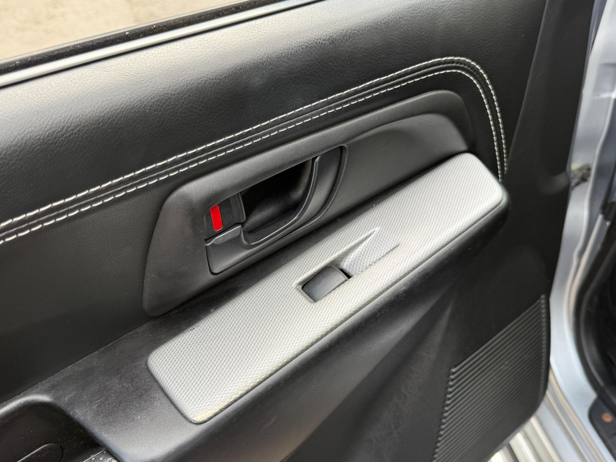 Mitsubishi Shogun Pinin - Image 29