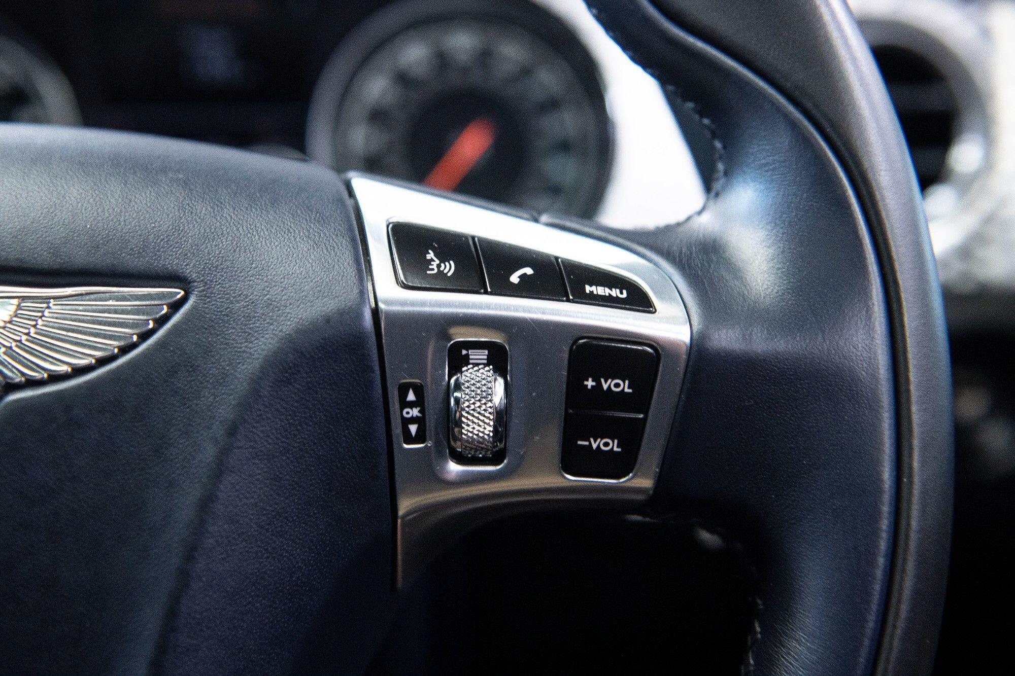 Bentley Flying Spur view 14