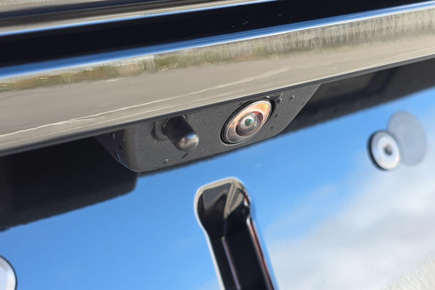 Land Rover Range Rover Evoque view 23