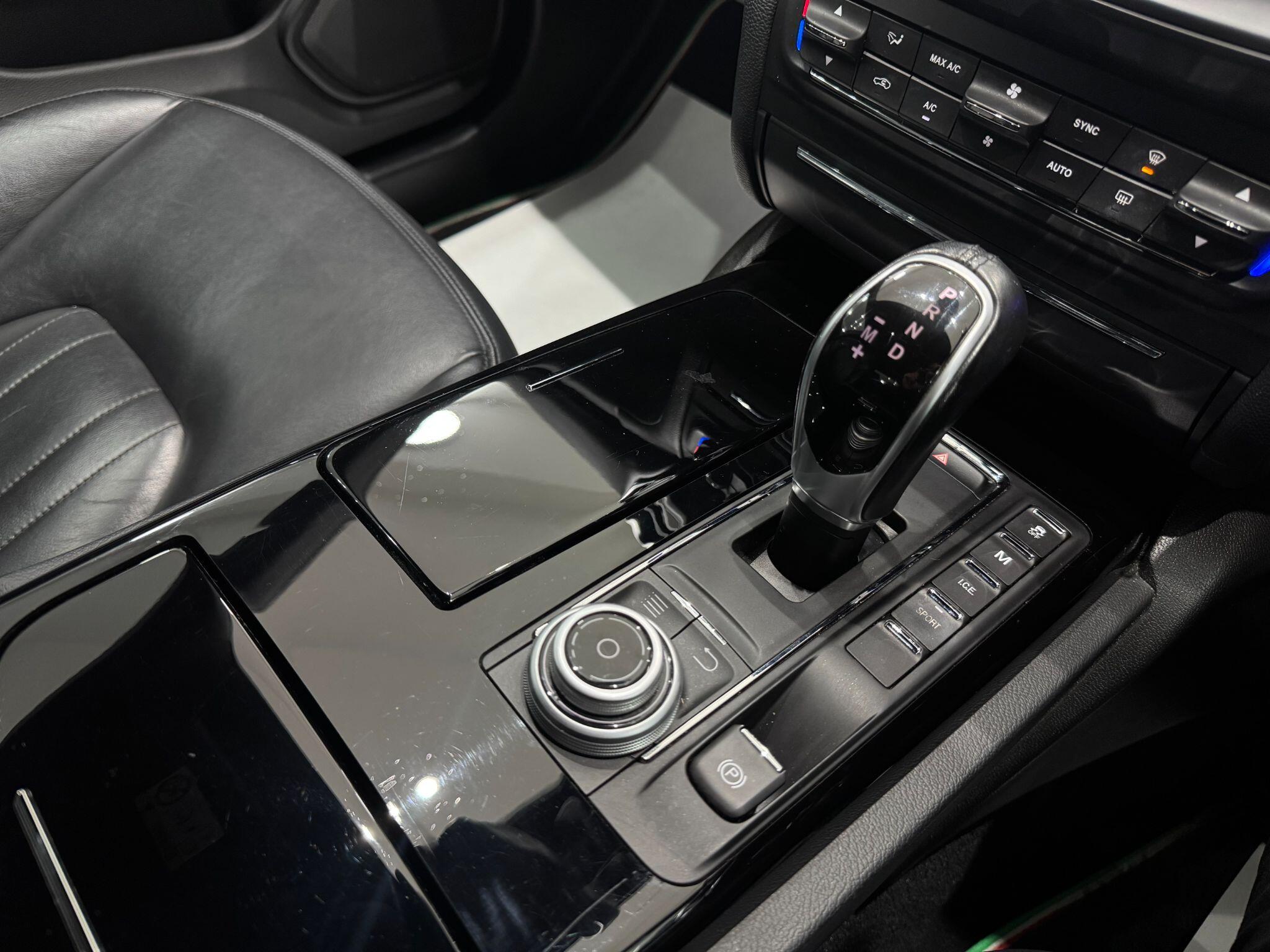 Maserati Ghibli view 34
