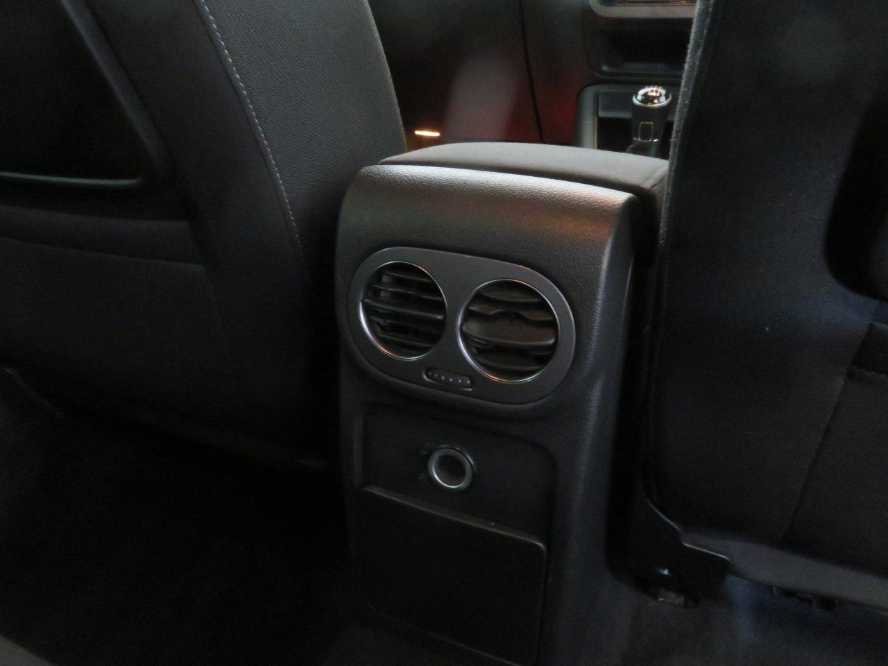 Volkswagen Tiguan view 52