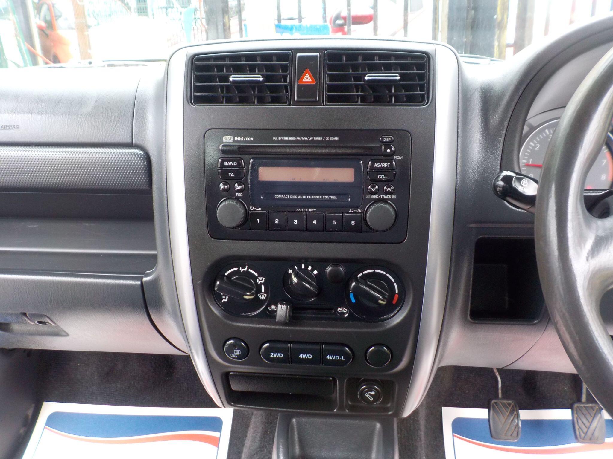 Suzuki Jimny 1.3 JLX 3dr