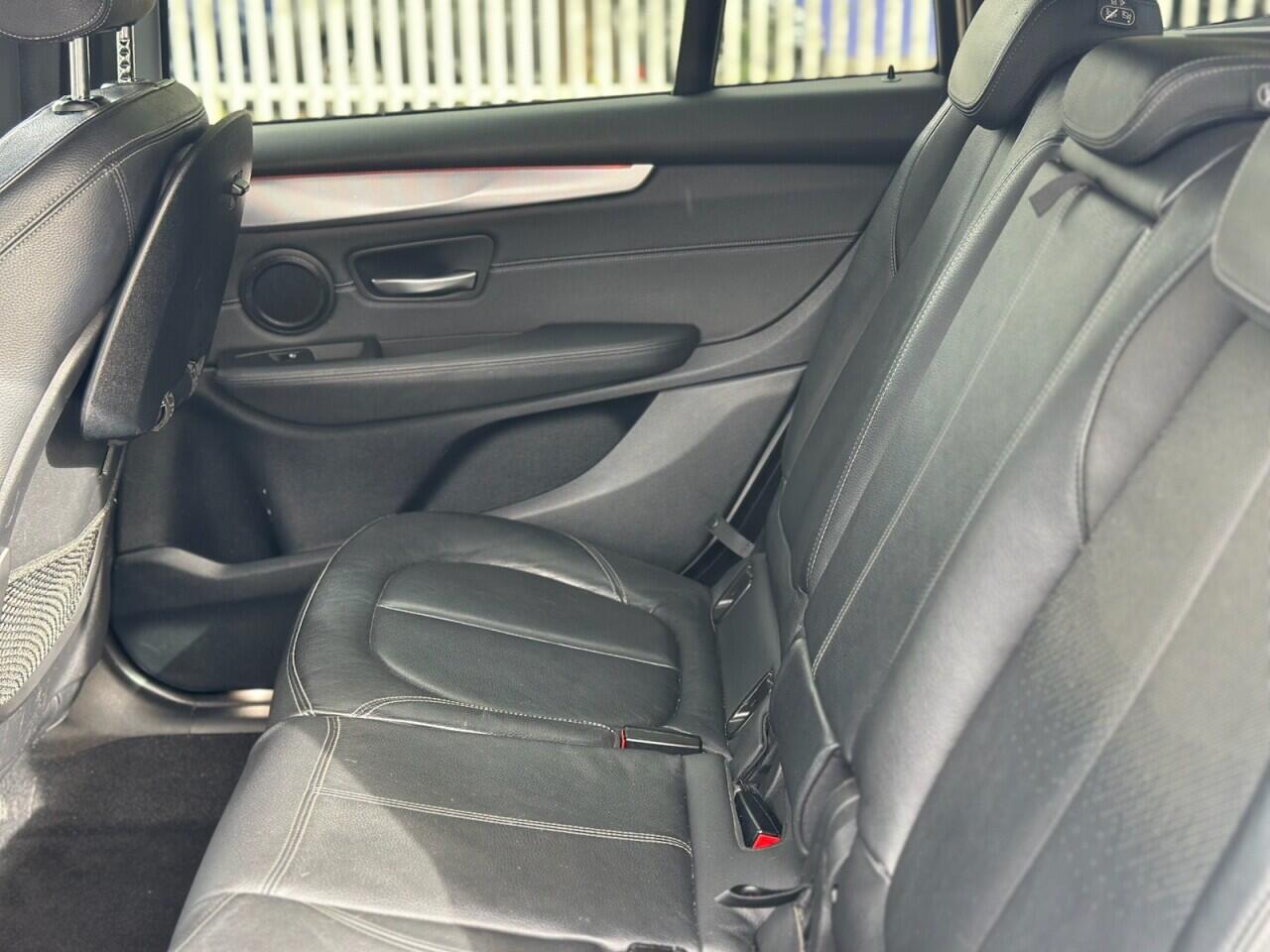 BMW 2 Series view 14