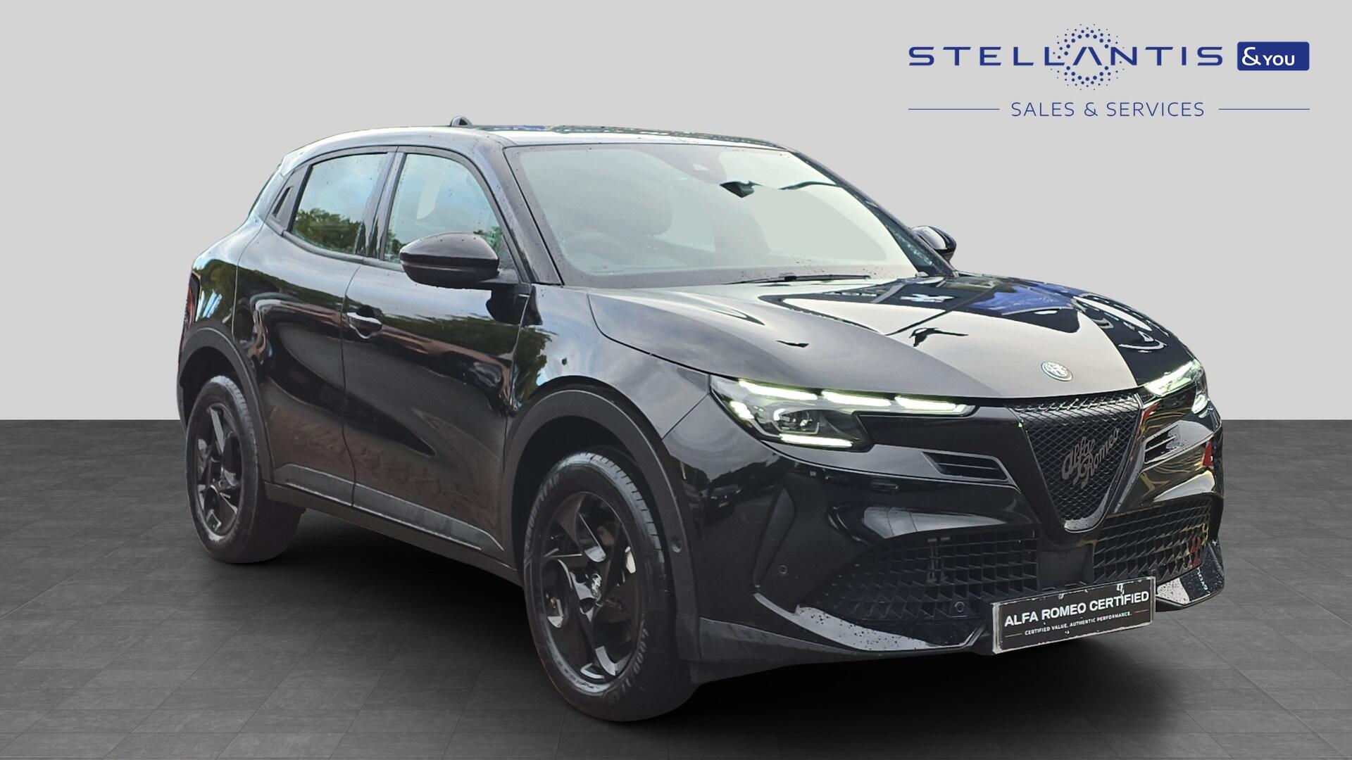 2025 Alfa Romeo Junior