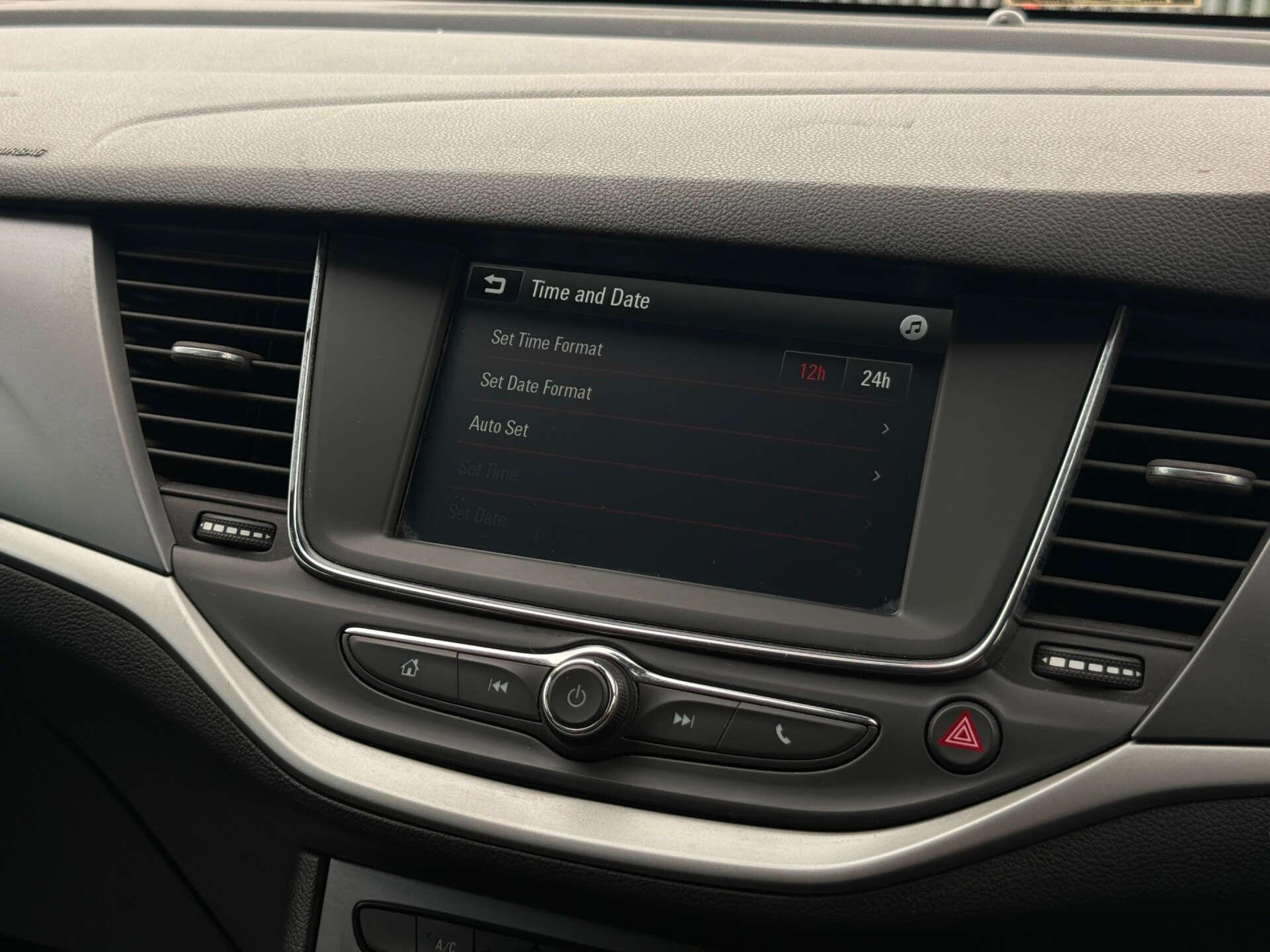 Vauxhall Astra view 73