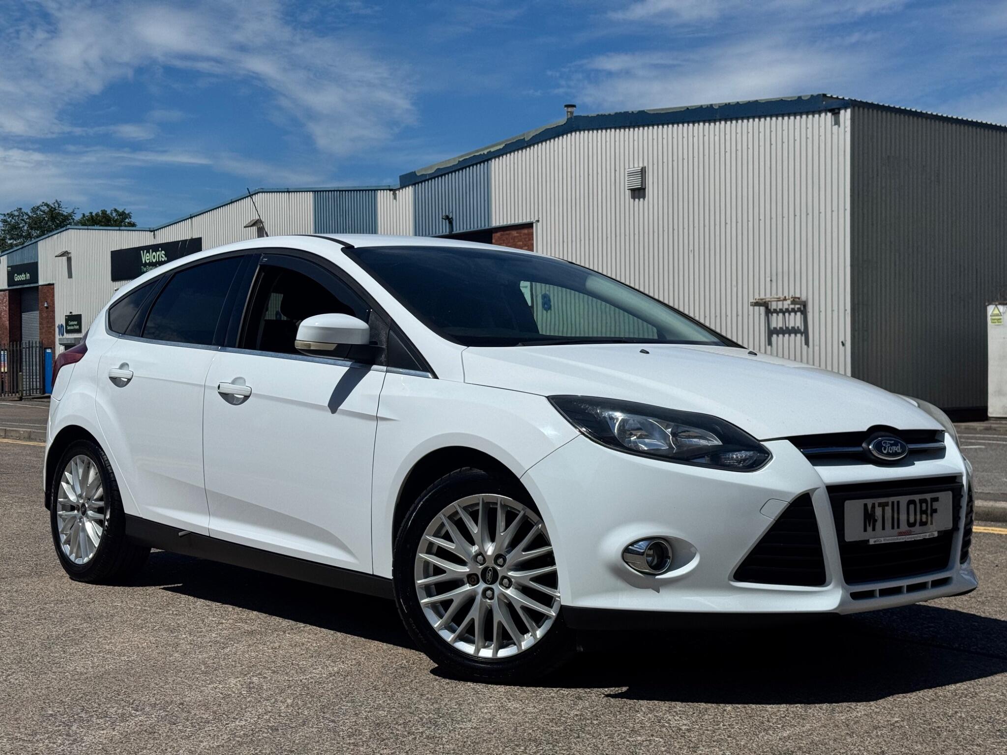 Ford Focus view 5