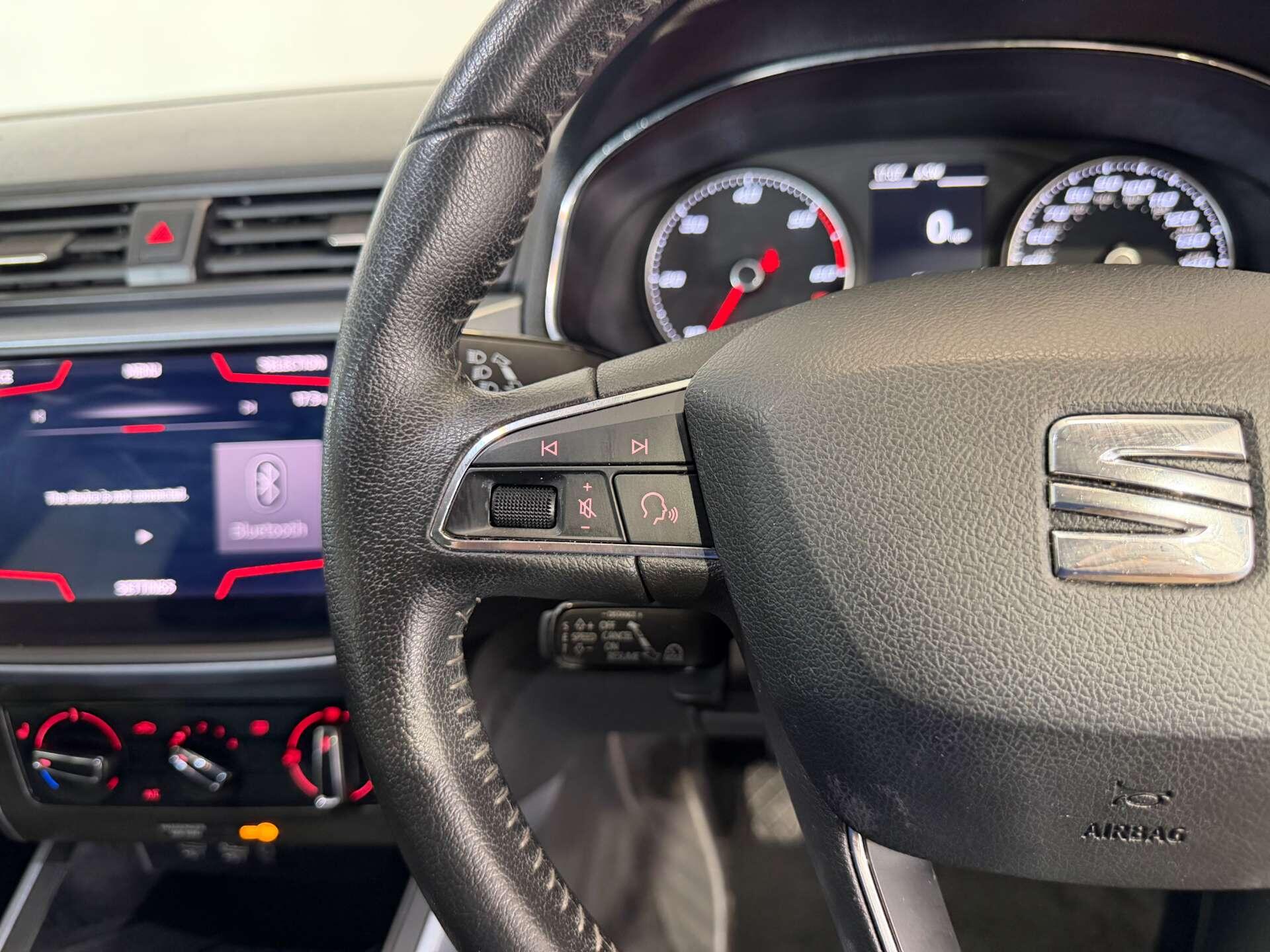SEAT Arona view 24