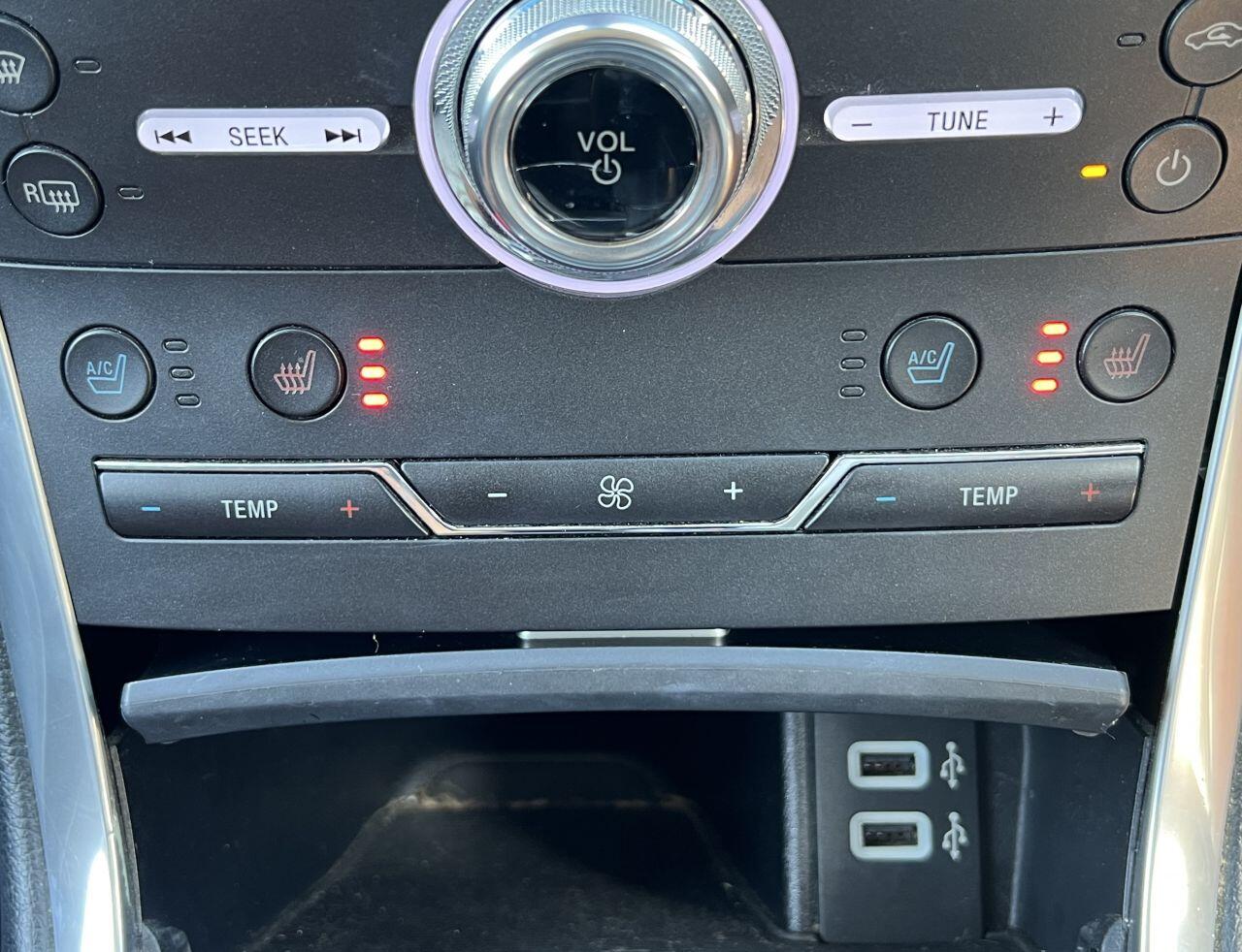 Ford Edge view 45