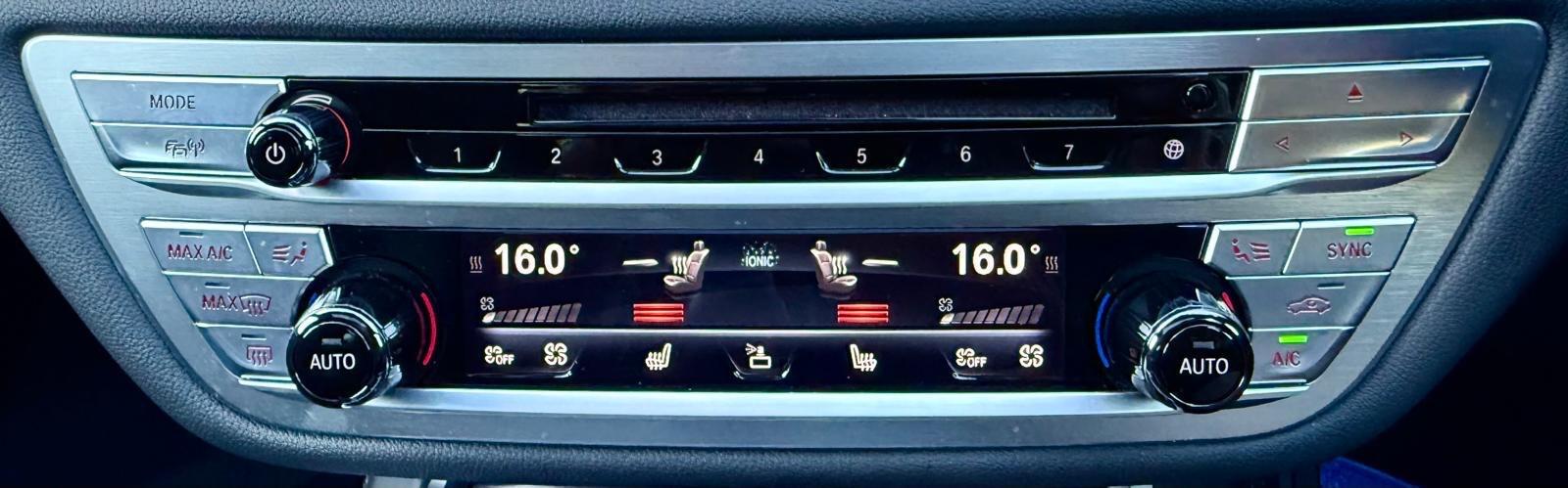 BMW 7 Series view 45