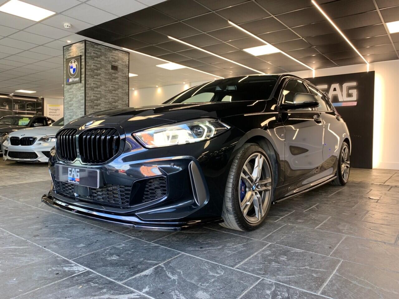 BMW 1 Series view 11