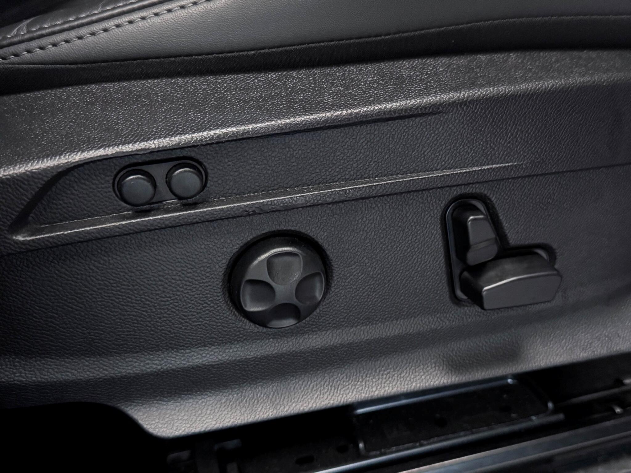 Alfa Romeo Stelvio view 30